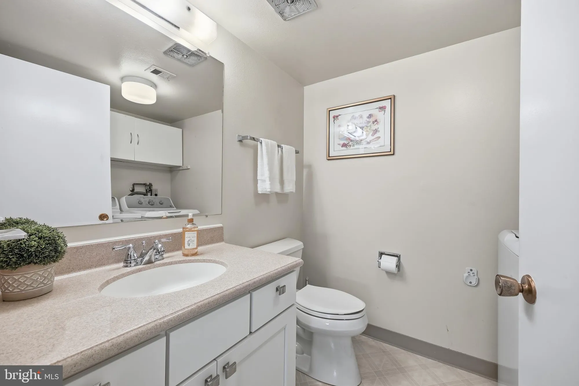Property Slideshow image 8 of 52 | 3345 s leisure world blvd # 96-j, Silver Spring, MD, 20906