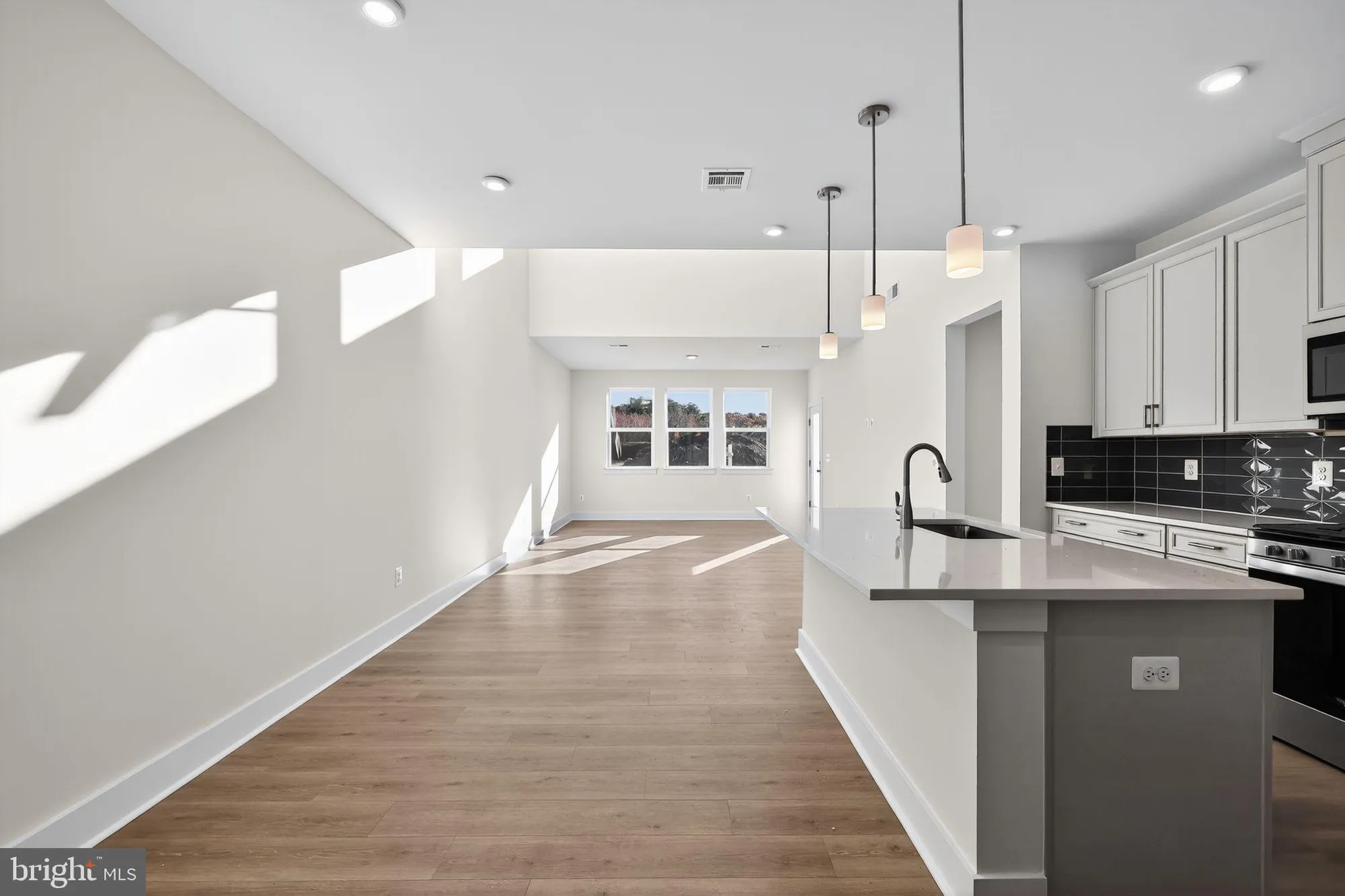 Property Slideshow image 13 of 17 | 207 lackawanna ln, Ocean View, DE, 19970