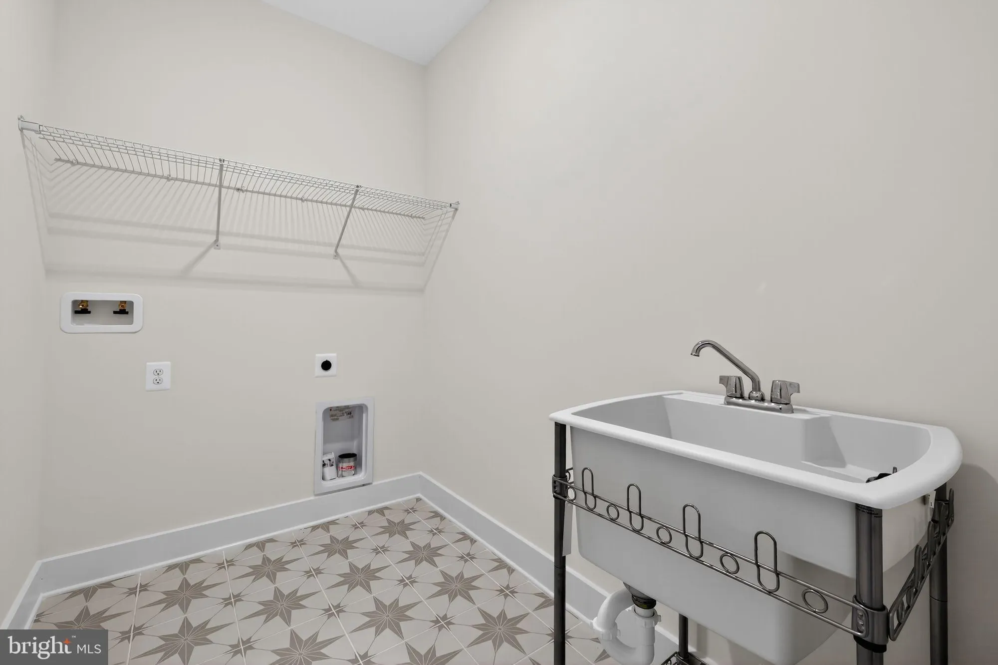 Property Slideshow image 17 of 17 | 207 lackawanna ln, Ocean View, DE, 19970