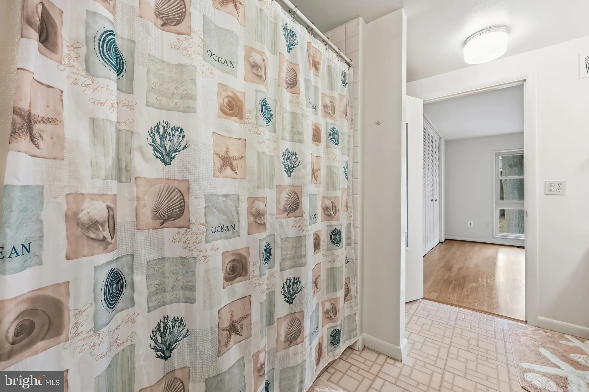 Property Slideshow image 27 of 59 | 3388 chiswick ct # 49-a, Silver Spring, MD, 20906