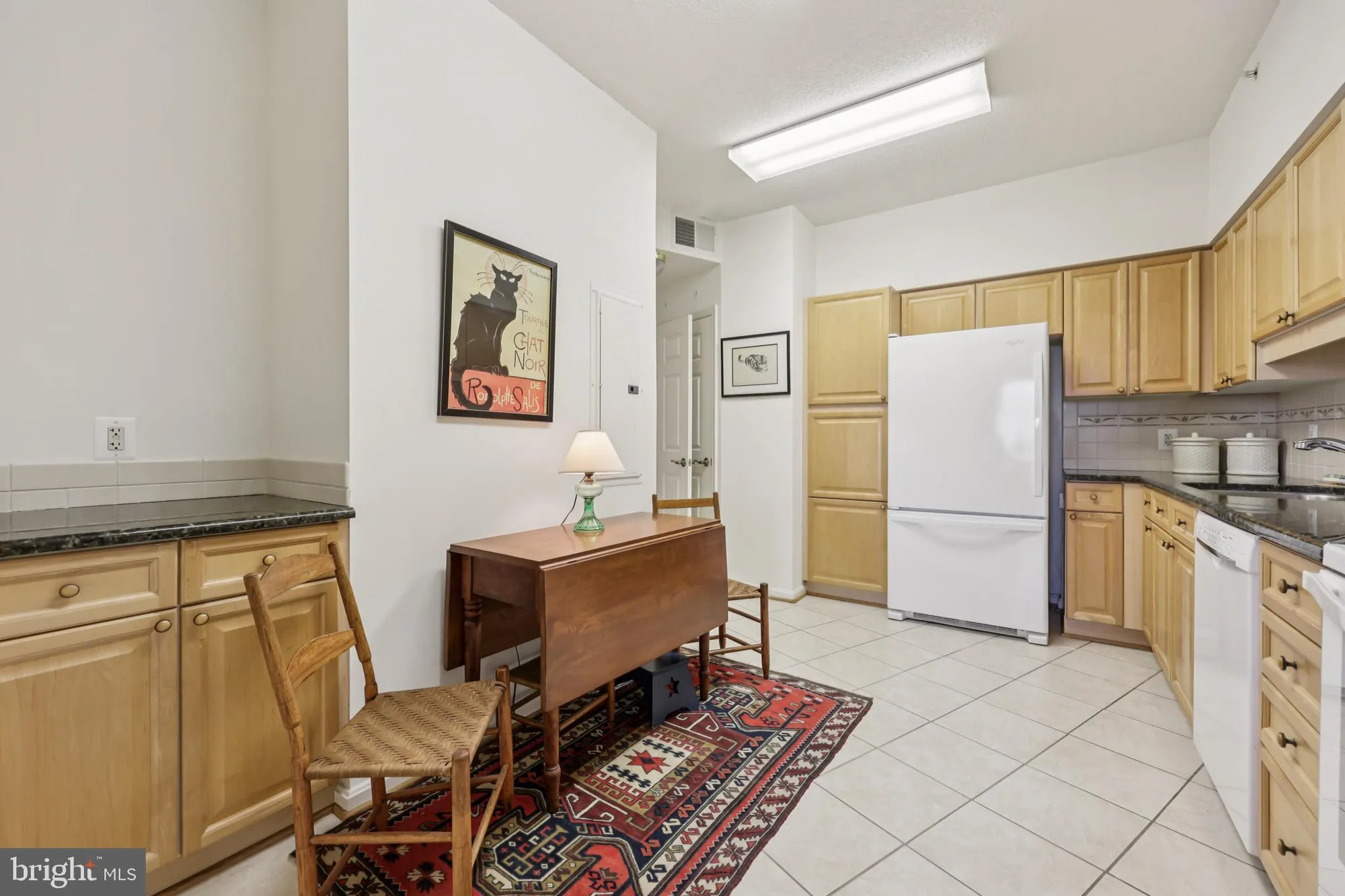 Property Slideshow image 18 of 29 | 19365 cypress ridge ter unit 621, Leesburg, VA, 20176