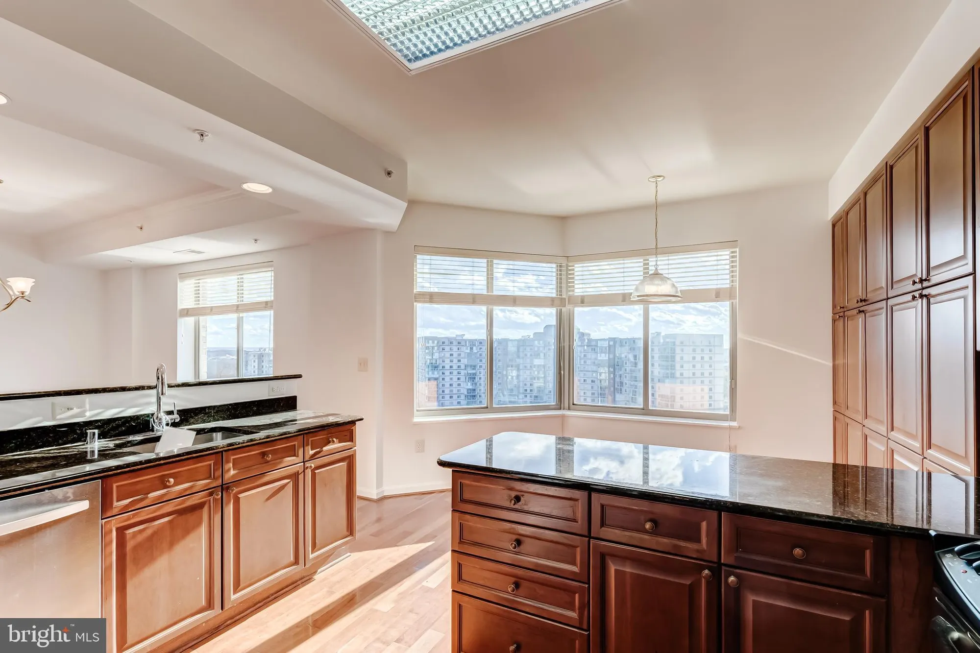 Property Slideshow image 66 of 88 | 19355 cypress ridge ter 1006, Leesburg, VA, 20176
