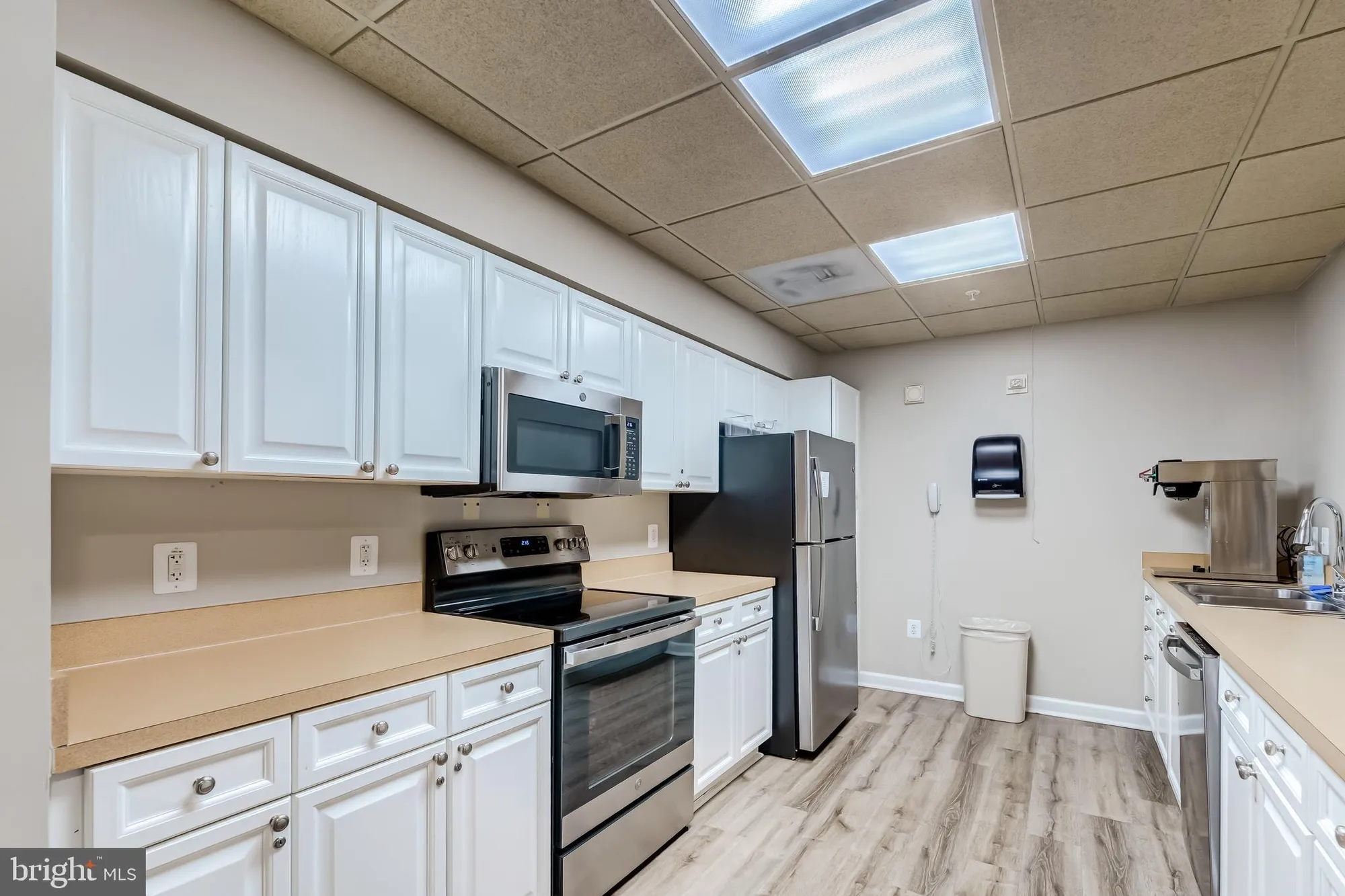 Property Slideshow image 79 of 88 | 19355 cypress ridge ter 1006, Leesburg, VA, 20176