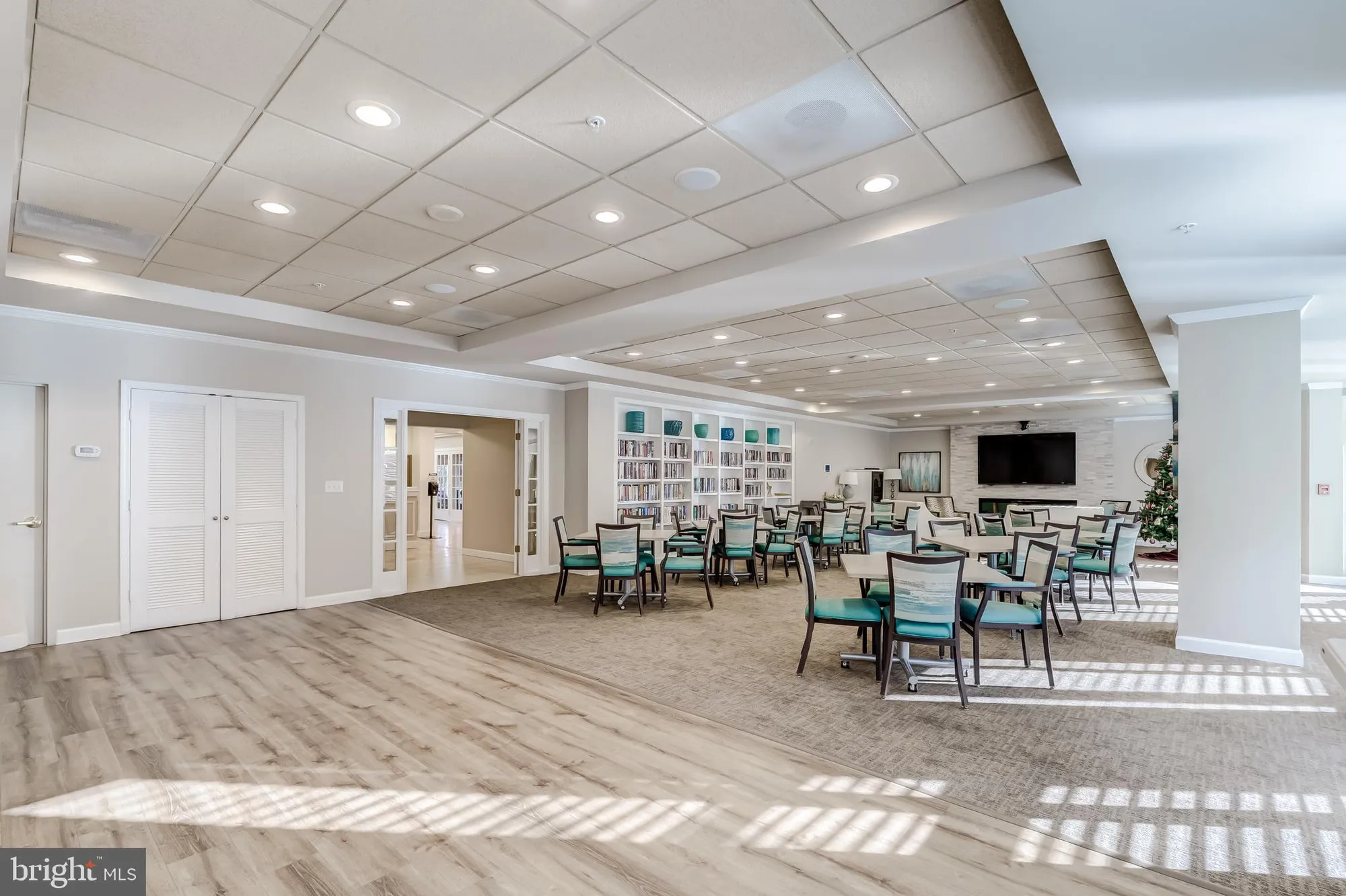 Property Slideshow image 73 of 88 | 19355 cypress ridge ter 1006, Leesburg, VA, 20176