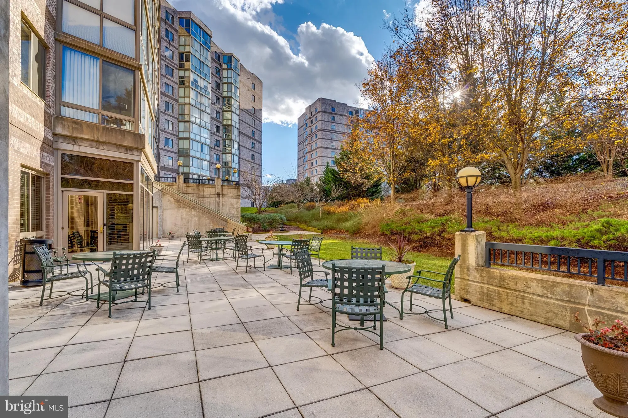 Property Slideshow image 76 of 88 | 19355 cypress ridge ter 1006, Leesburg, VA, 20176