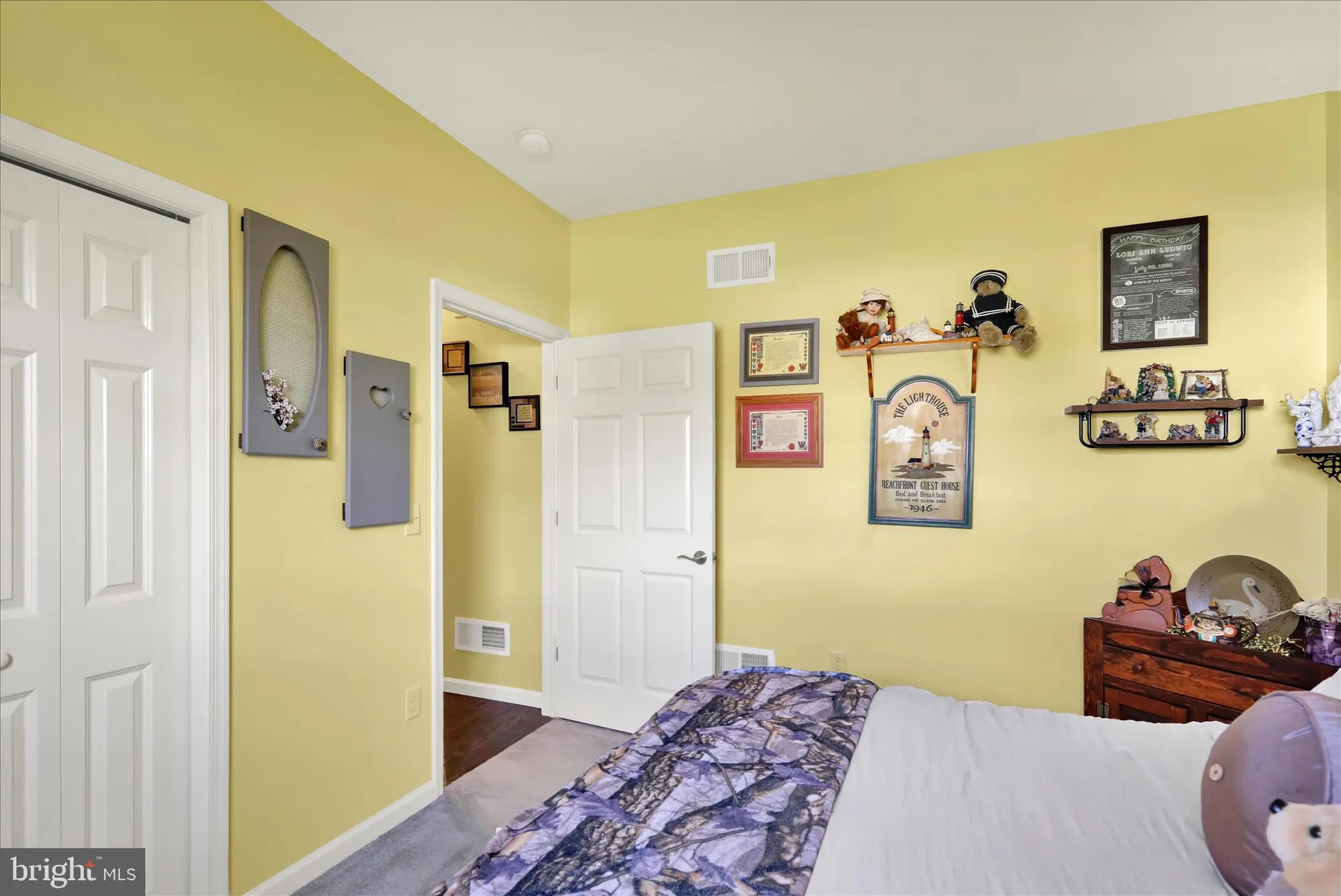 Property Slideshow image 27 of 37 | 4 rosebush ct, Womelsdorf, PA, 19567