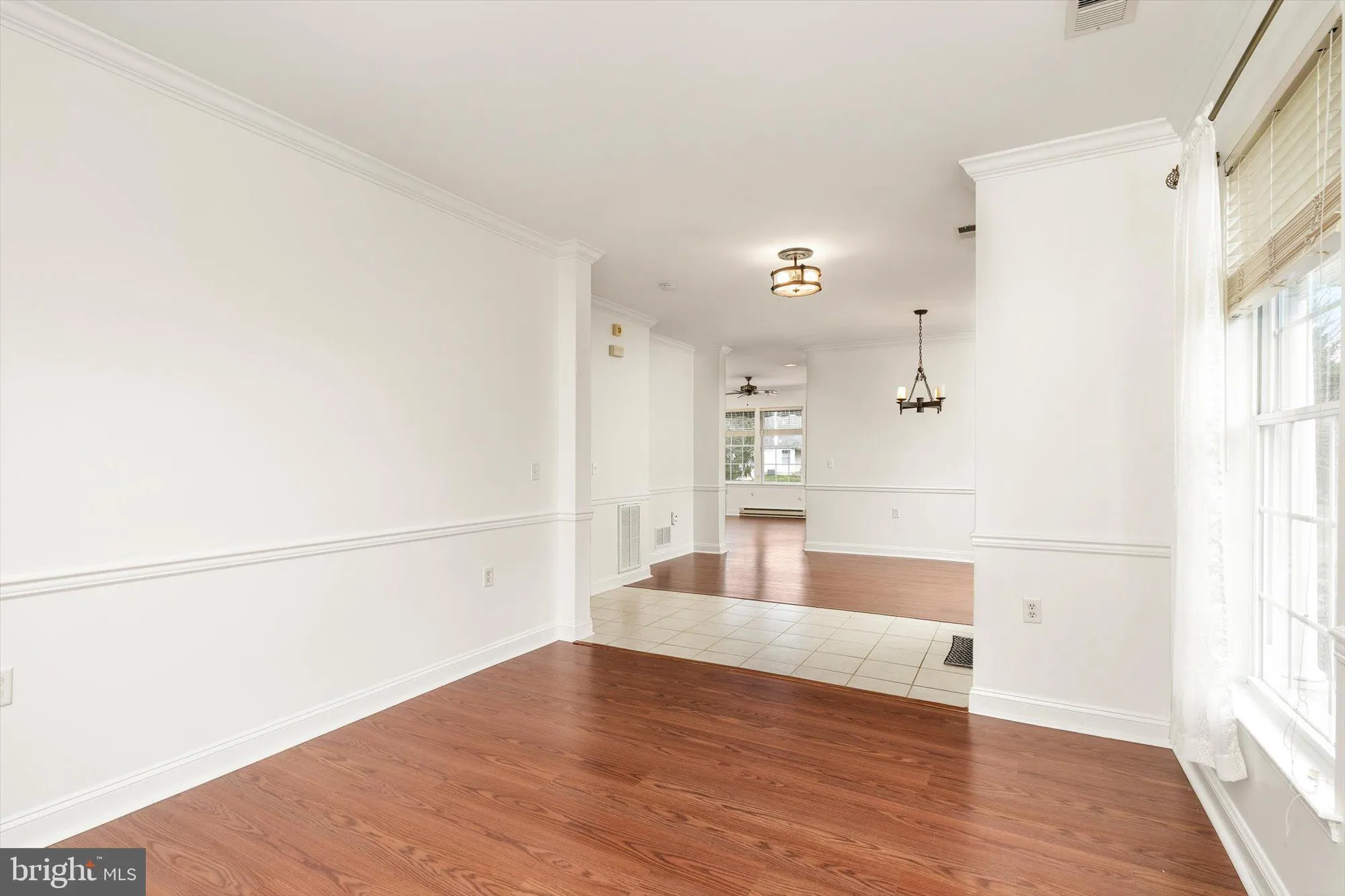 Property Slideshow image 10 of 25 | 207 burholme dr, Hamilton, NJ, 08691