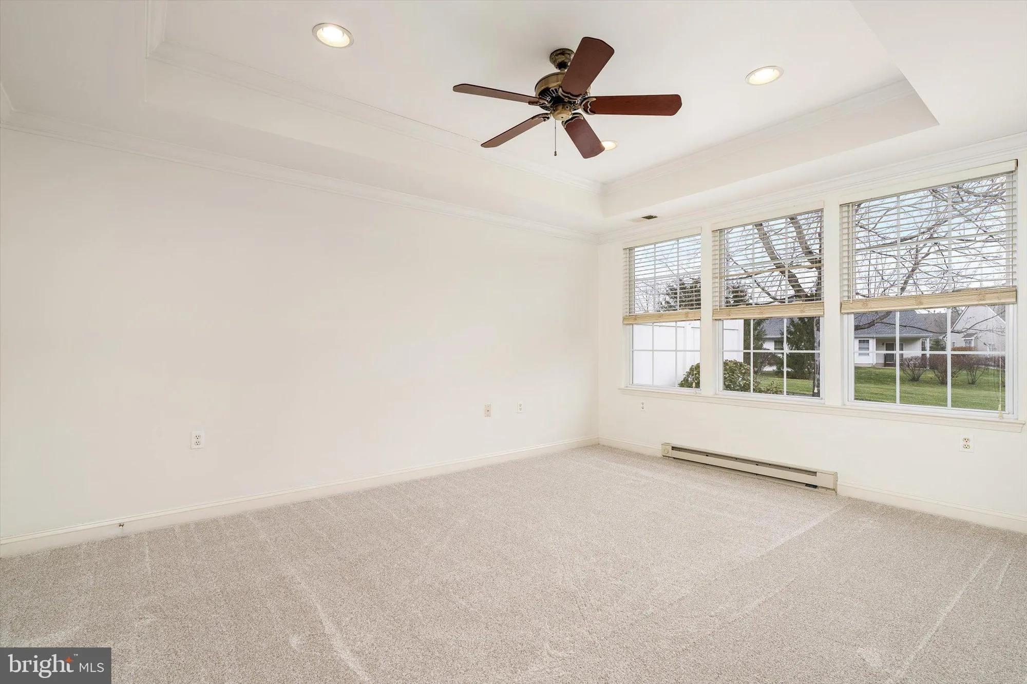 Property Slideshow image 19 of 25 | 207 burholme dr, Hamilton, NJ, 08691