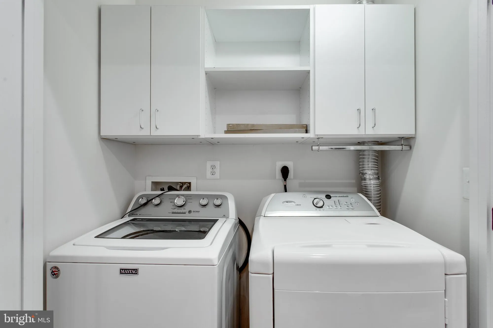 Property Slideshow image 23 of 49 | 1981 penfold ct, Woodbridge, VA, 22192