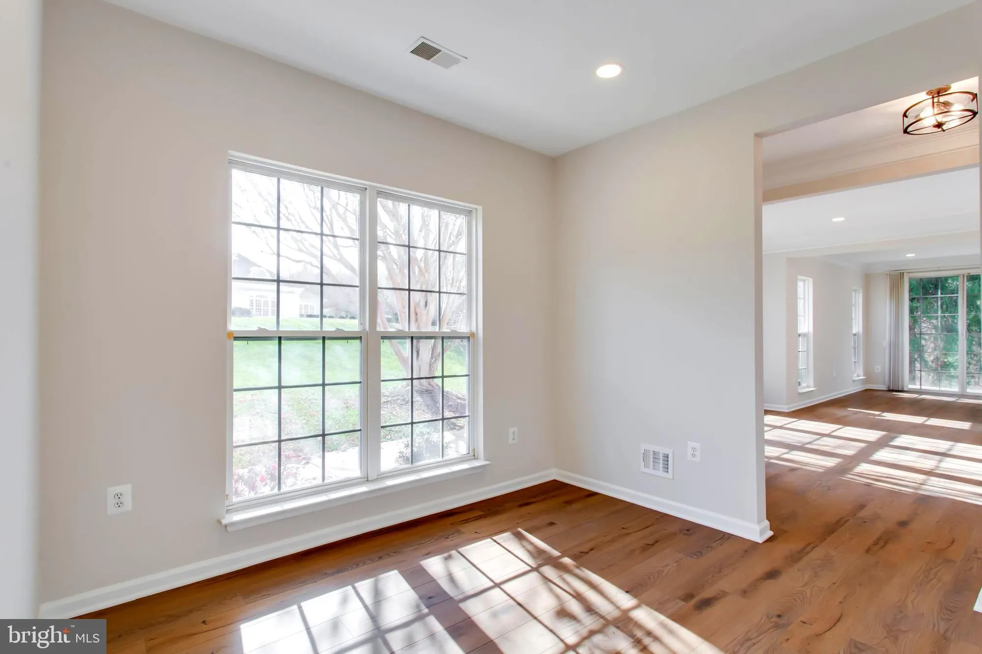 Property Slideshow image 21 of 49 | 1981 penfold ct, Woodbridge, VA, 22192