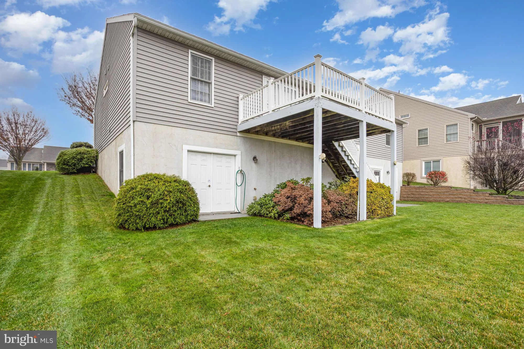 Property Slideshow image 29 of 33 | 714 heather rdg, Manheim, PA, 17545