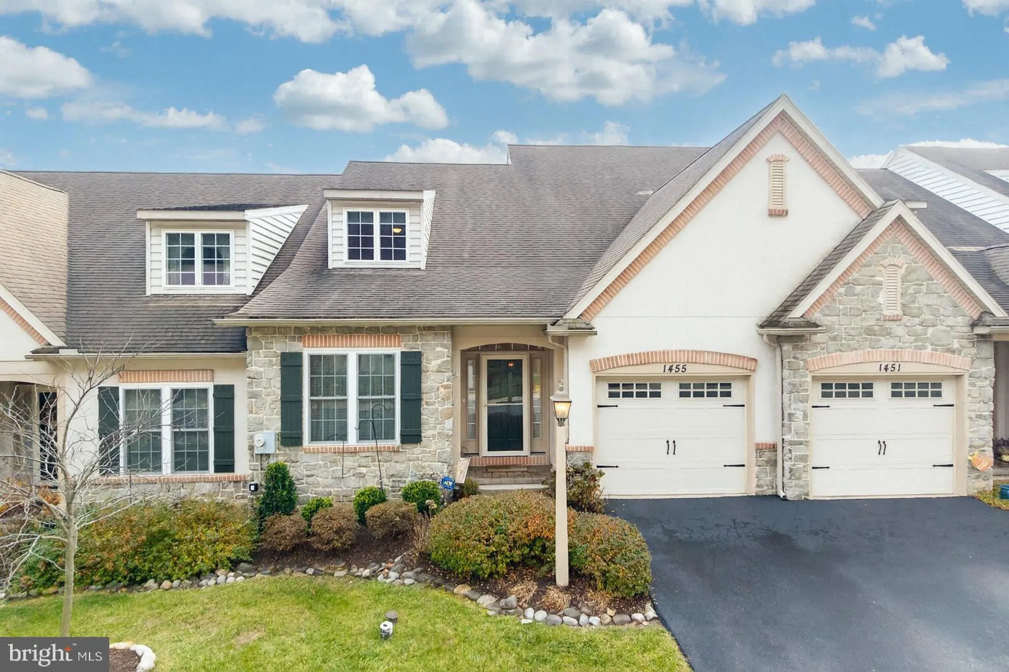 Property Slideshow image 1 of 41 | 1455 n red maple way, Downingtown, PA, 19335