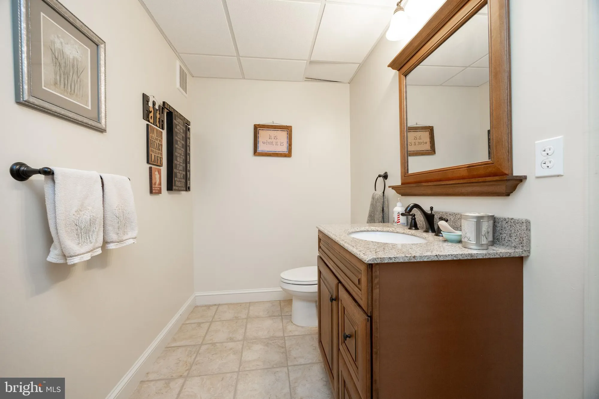 Property Slideshow image 38 of 41 | 1455 n red maple way, Downingtown, PA, 19335