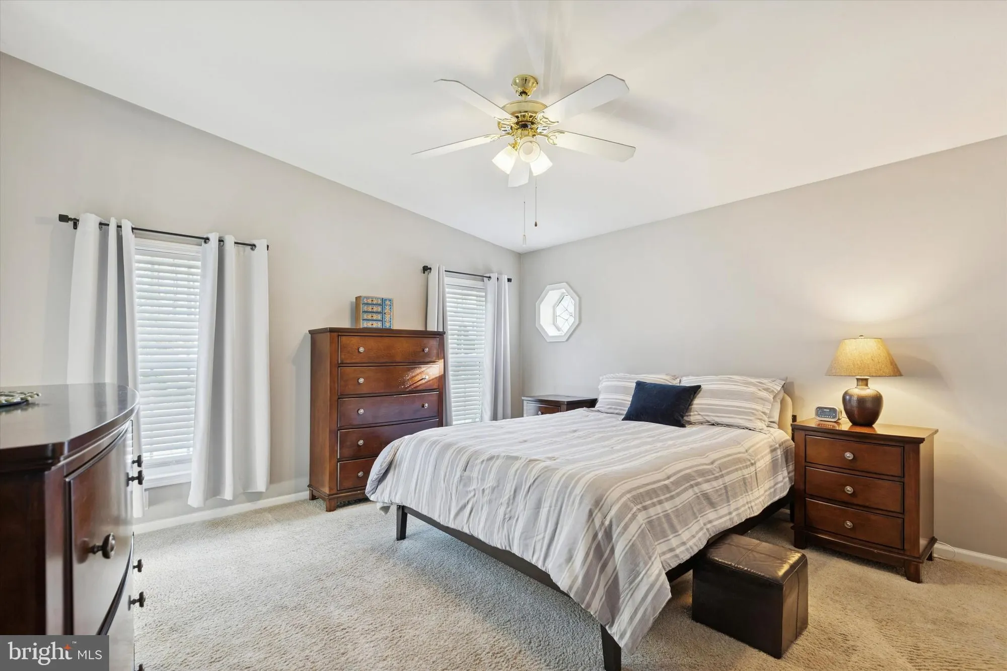 Property Slideshow image 9 of 24 | 1077 scenic view dr, Schwenksville, PA, 19473