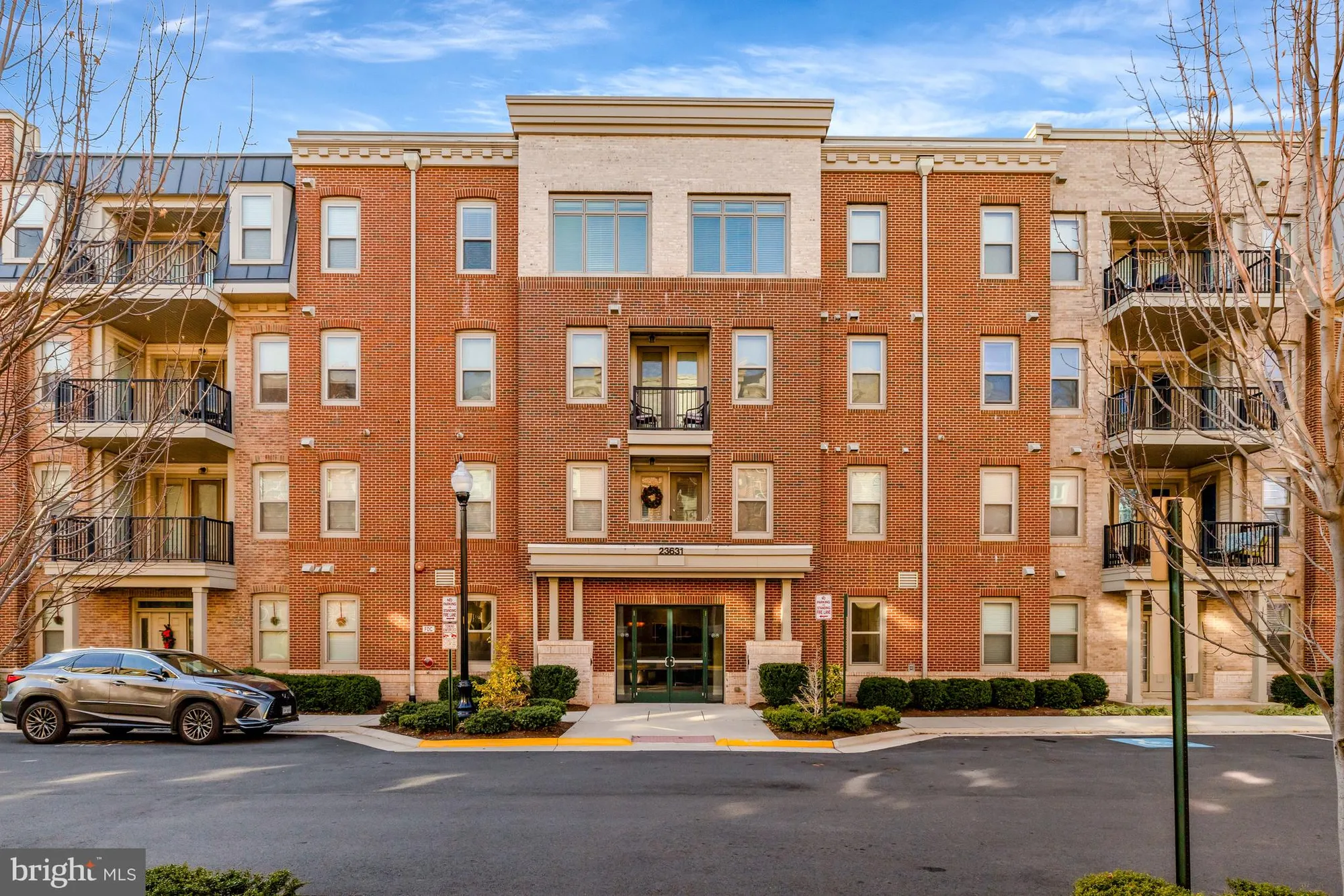 Property Slideshow image 2 of 49 | 23631 havelock walk ter 404, Ashburn, VA, 20148