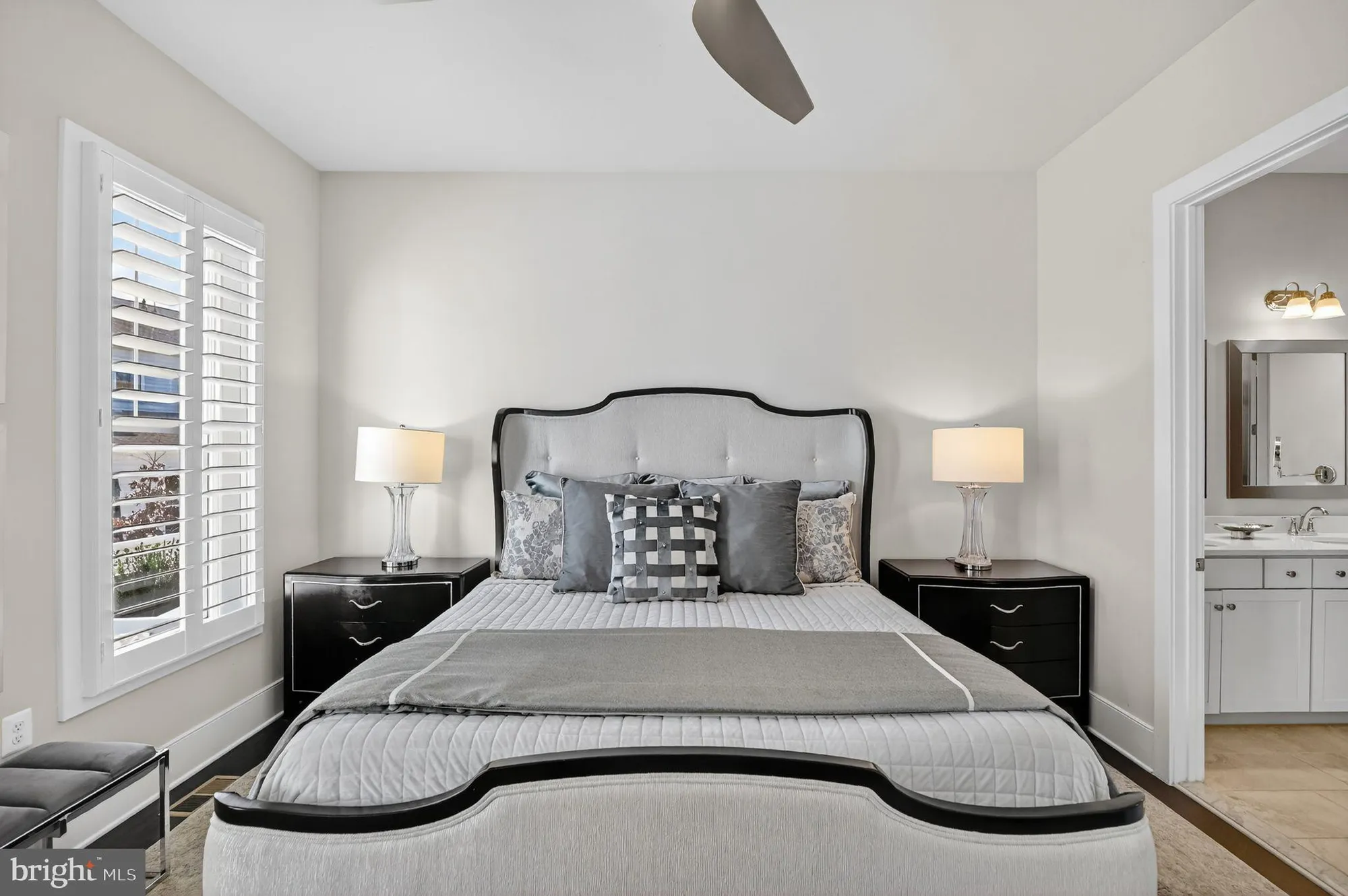 Property Slideshow image 22 of 70 | 23731 september sun sq, Ashburn, VA, 20148