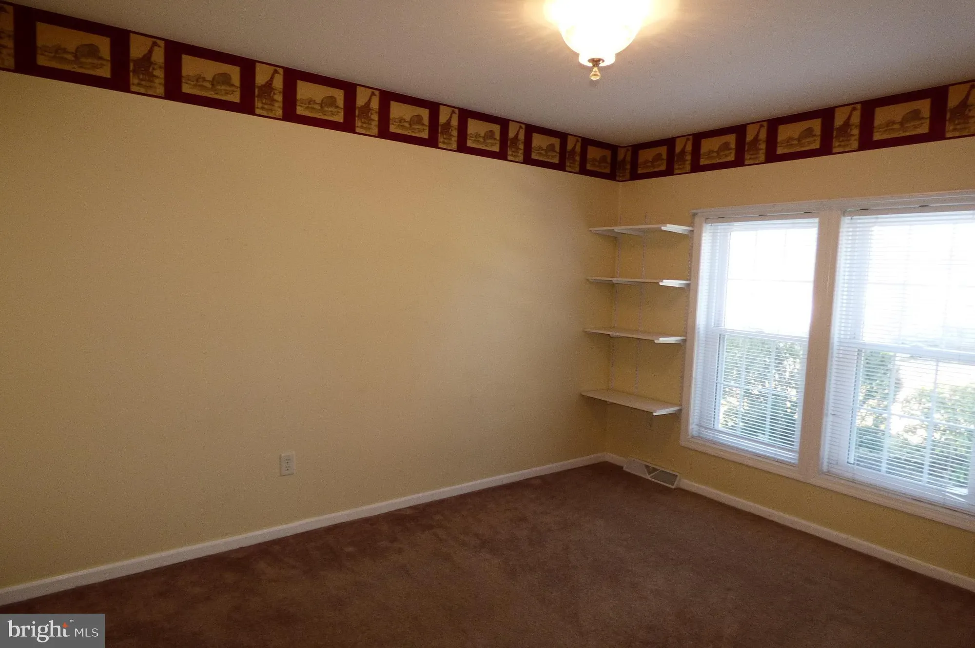 Property Slideshow image 13 of 16 | 320 w 4th st, Red Hill, PA, 18076