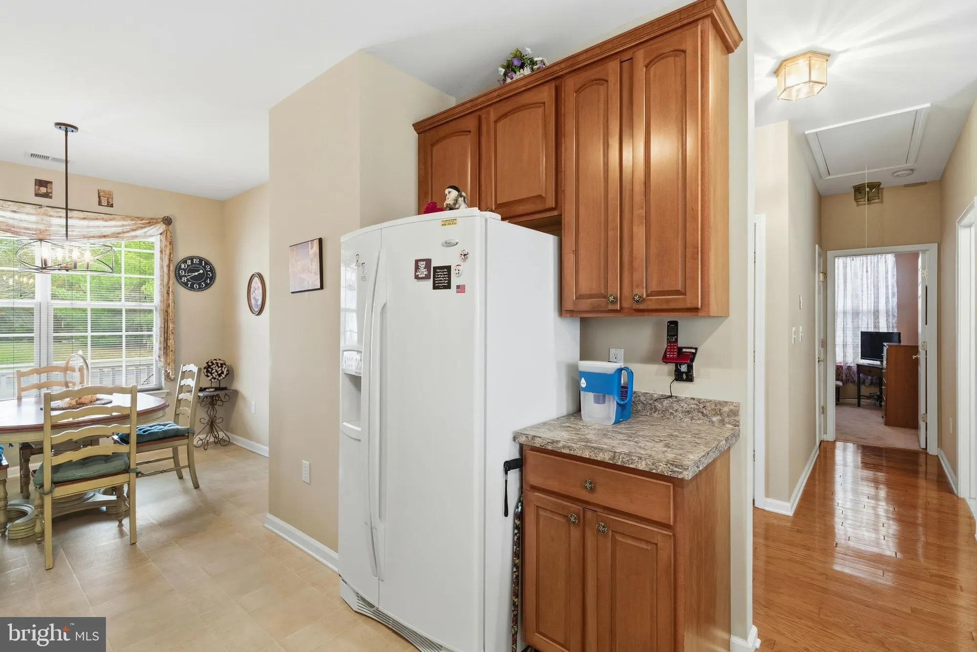 Property Slideshow image 12 of 47 | 14 hidden lake cir, Barnegat, NJ, 08005