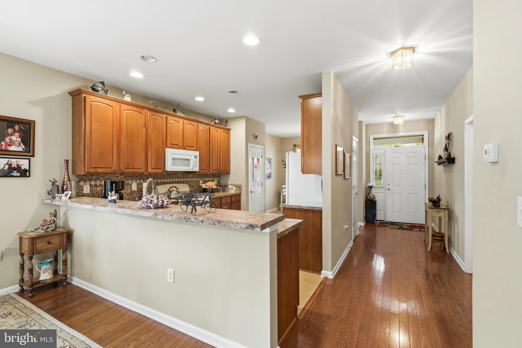 Property Slideshow image 15 of 47 | 14 hidden lake cir, Barnegat, NJ, 08005