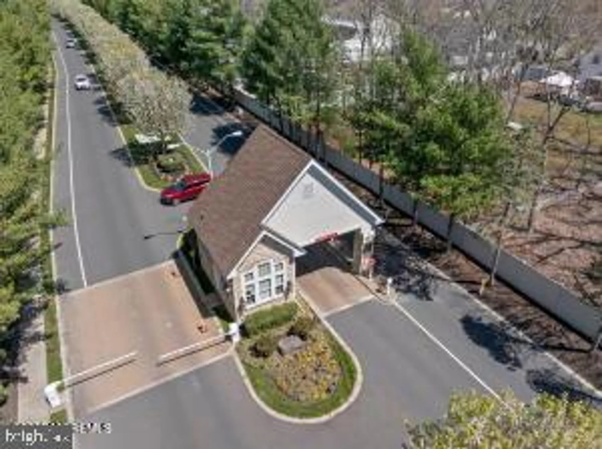 Property Slideshow image 32 of 47 | 14 hidden lake cir, Barnegat, NJ, 08005