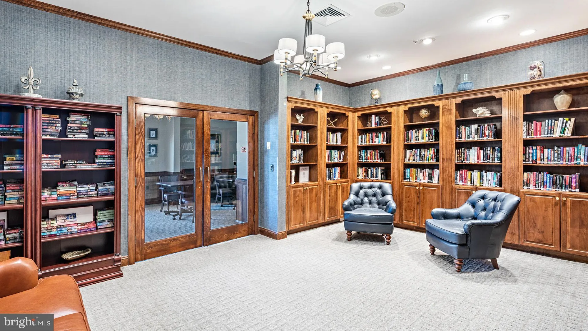 Property Slideshow image 36 of 47 | 14 hidden lake cir, Barnegat, NJ, 08005