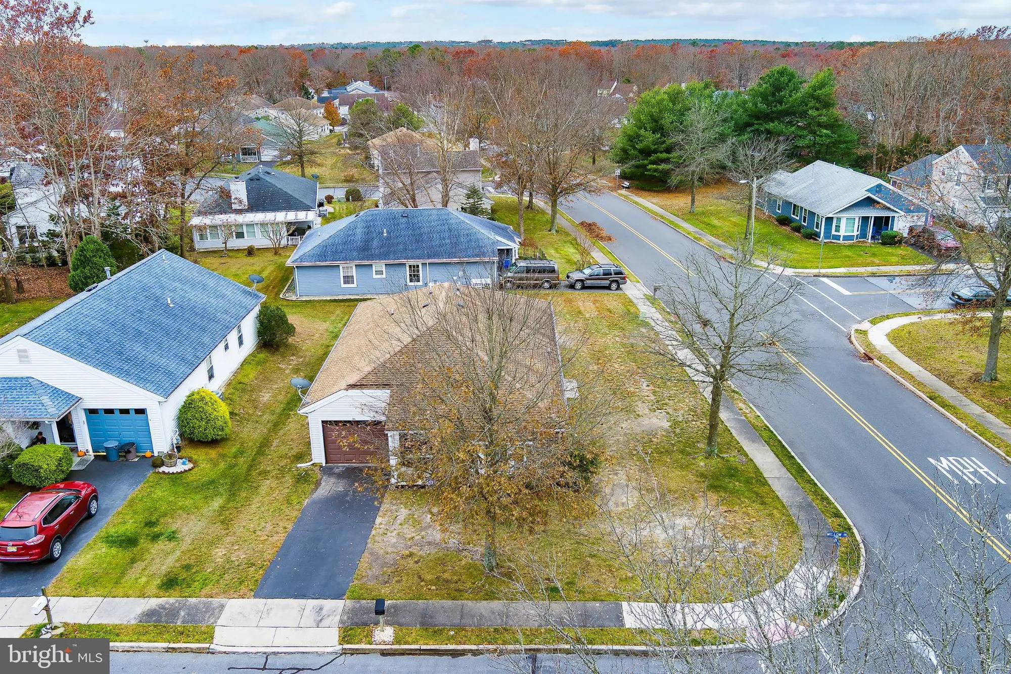 Property Slideshow image 2 of 34 | 25 willow dr, Barnegat, NJ, 08005