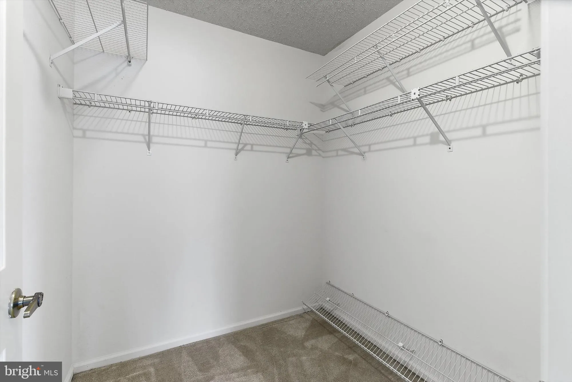 Property Slideshow image 23 of 34 | 25 willow dr, Barnegat, NJ, 08005