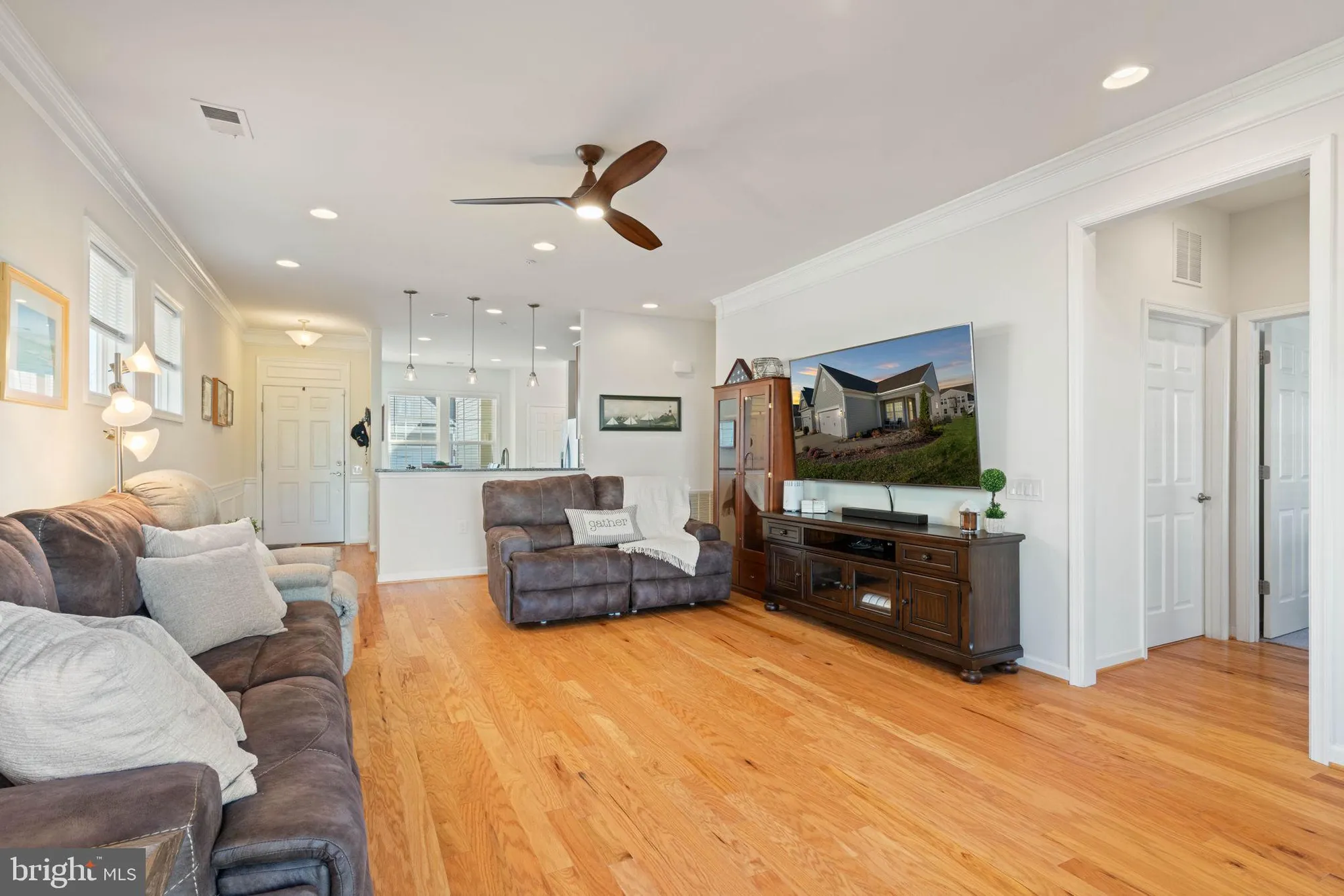 Property Slideshow image 11 of 43 | 20 fenwick dr, Fredericksburg, VA, 22406