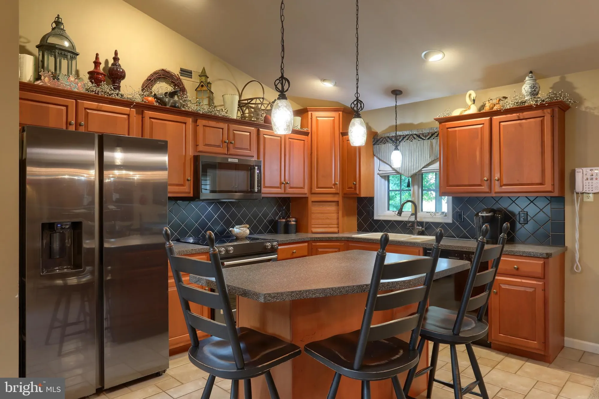 Property Slideshow image 16 of 62 | 22 scenic dr, Myerstown, PA, 17067
