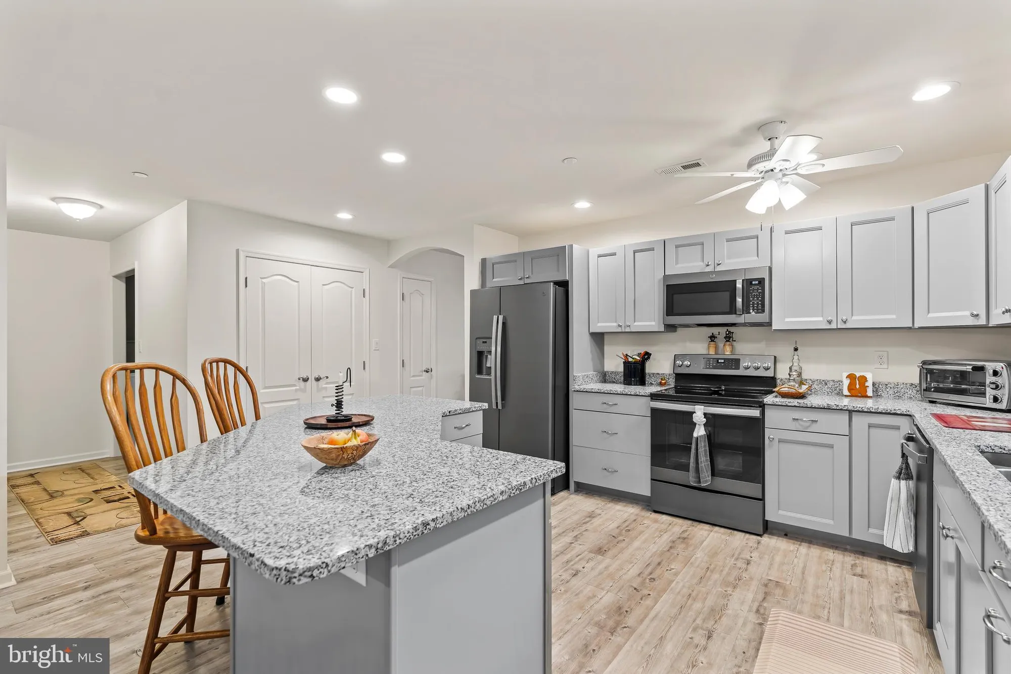 Property Slideshow image 7 of 42 | 13366 marquise dr, Hagerstown, MD, 21742