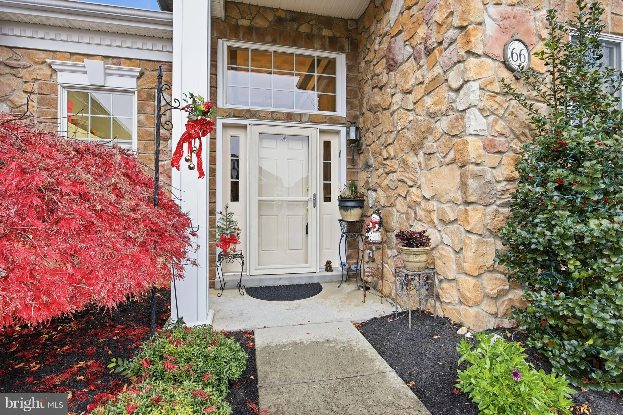 Property Slideshow image 4 of 33 | 66 nathaniel rd, Southampton, PA, 18966