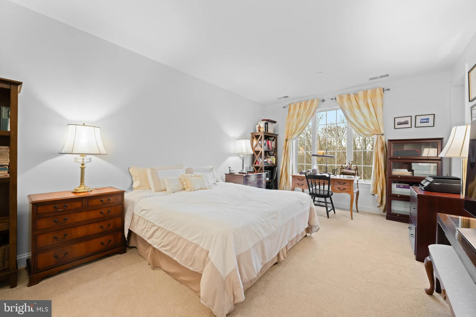 Property Slideshow image 20 of 48 | 6205 parkview dr, Haverford, PA, 19041