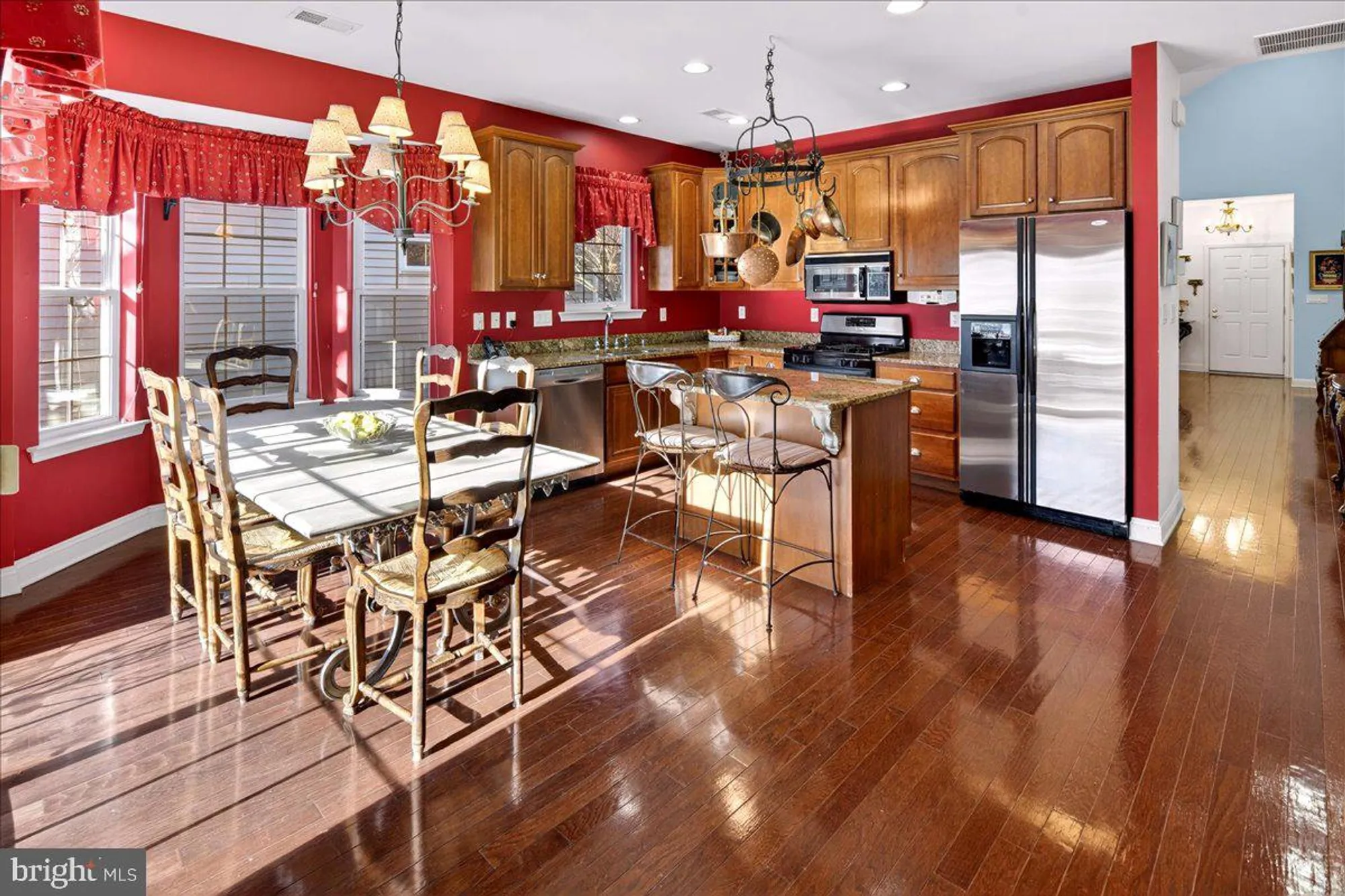 Property Slideshow image 12 of 42 | 208 sunflower ln, Princeton Junction, NJ, 08550