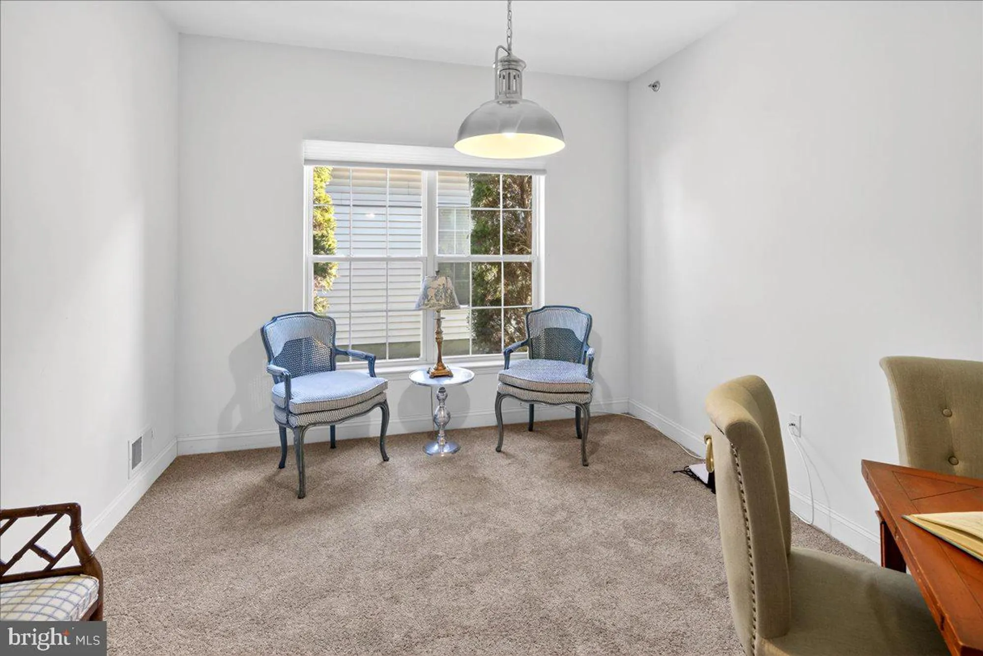 Property Slideshow image 23 of 42 | 208 sunflower ln, Princeton Junction, NJ, 08550