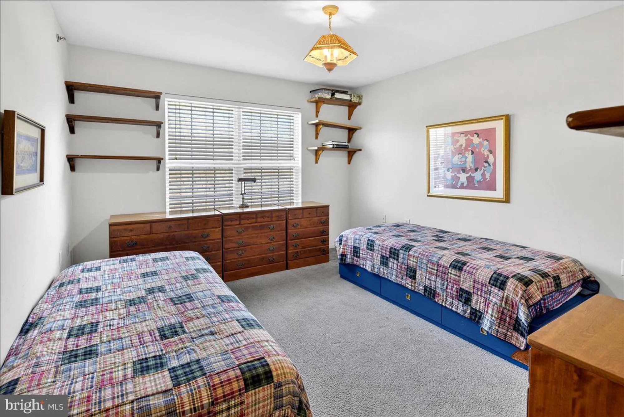 Property Slideshow image 26 of 42 | 208 sunflower ln, Princeton Junction, NJ, 08550