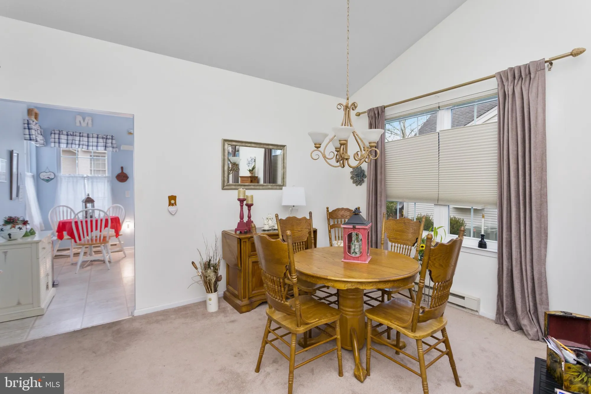 Property Slideshow image 8 of 22 | 143 burholme dr, Hamilton, NJ, 08691