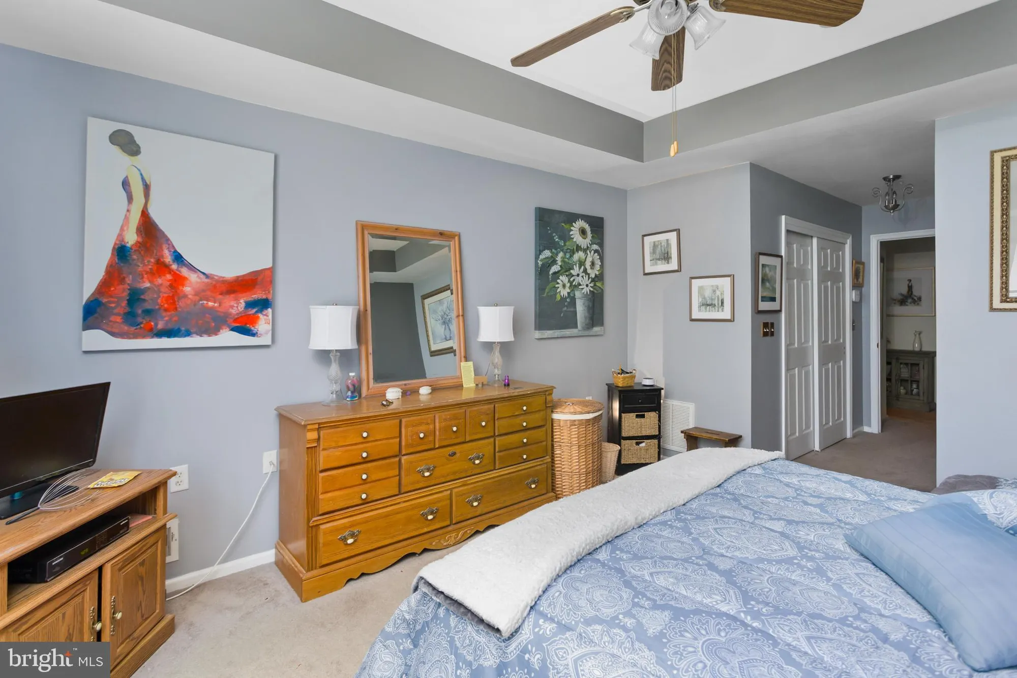 Property Slideshow image 13 of 22 | 143 burholme dr, Hamilton, NJ, 08691