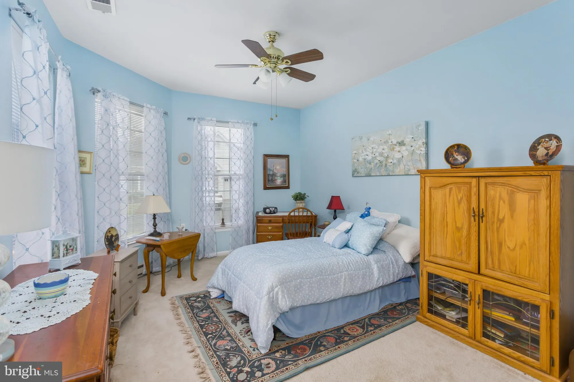 Property Slideshow image 15 of 22 | 143 burholme dr, Hamilton, NJ, 08691