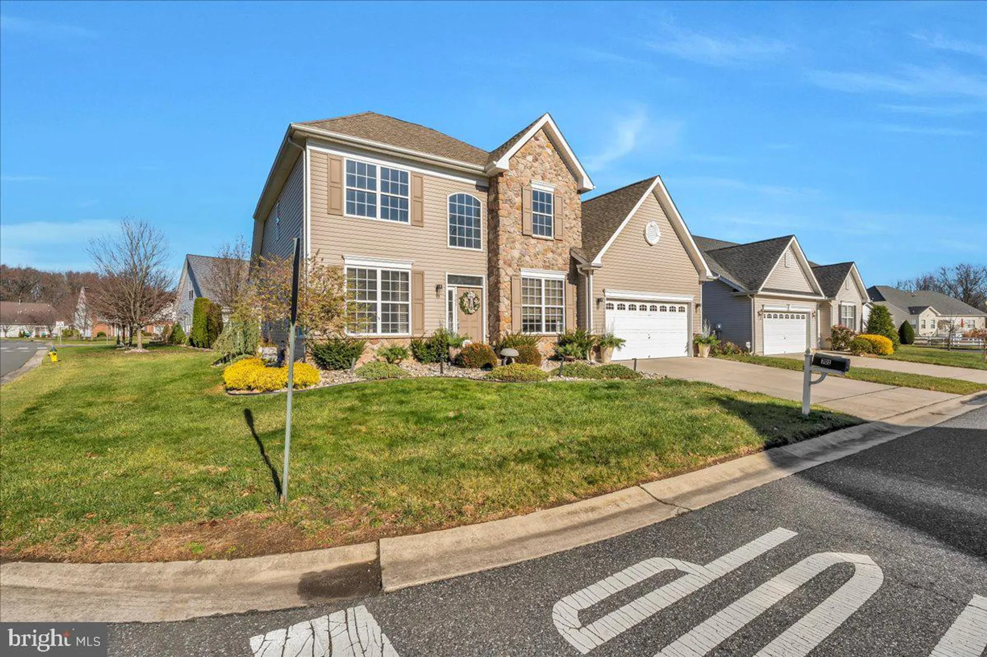 Property Slideshow image 2 of 24 | 701 weatherby dr, Woodbury, NJ, 08096