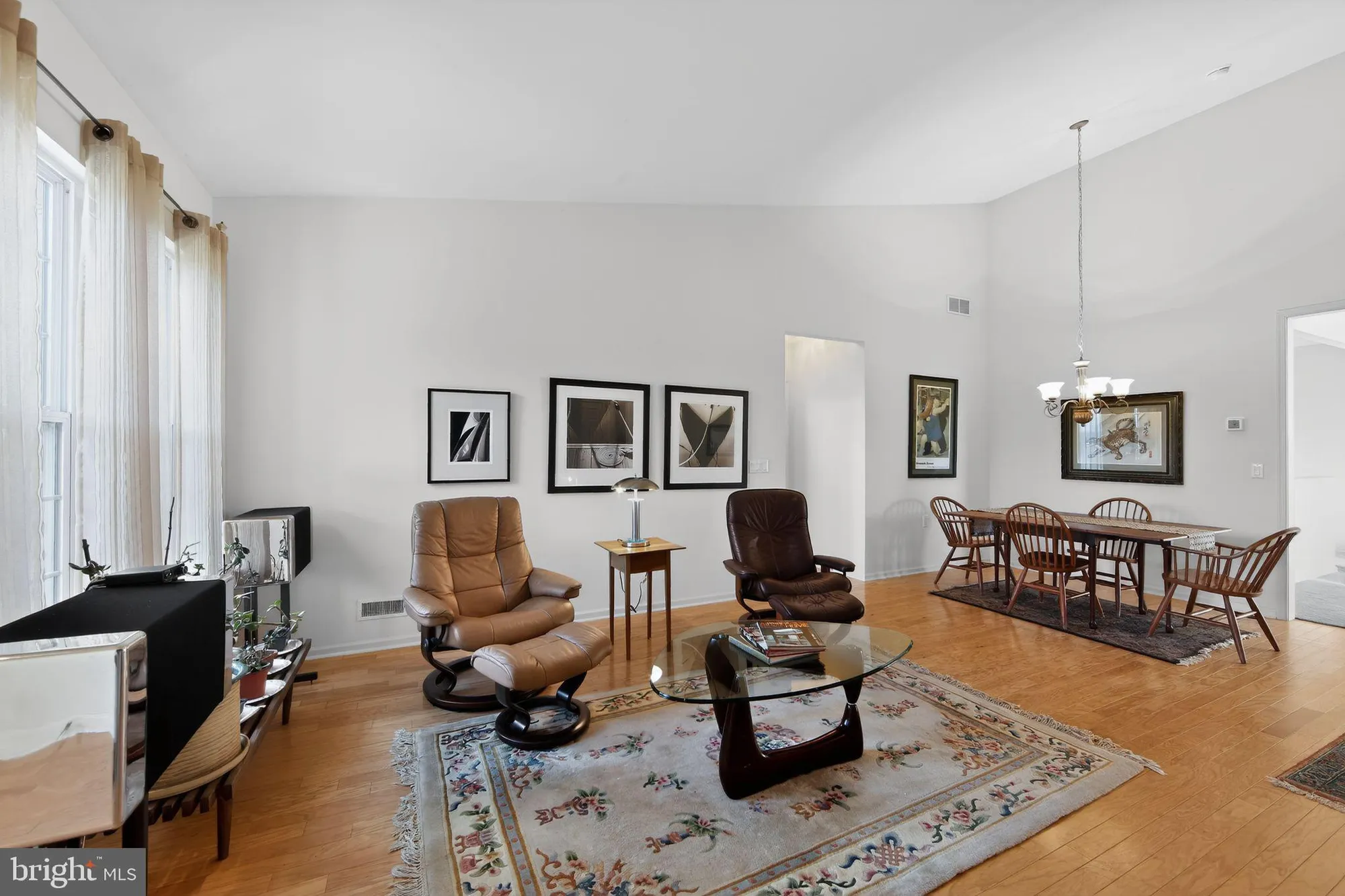 Property Slideshow image 7 of 44 | 354 calloway ct, Royersford, PA, 19468