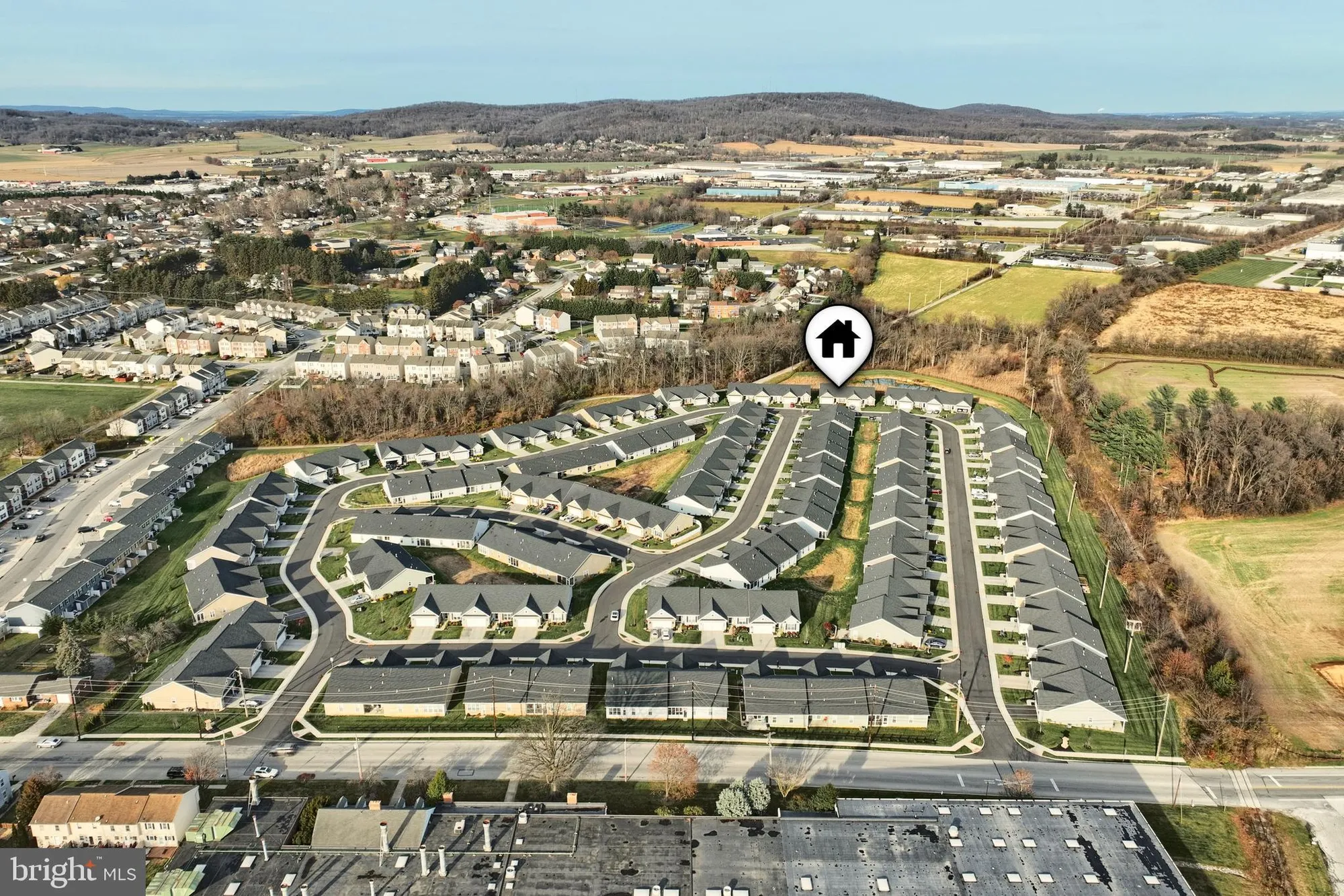 Property Slideshow image 31 of 40 | 652 cypress dr # 31, Hanover, PA, 17331