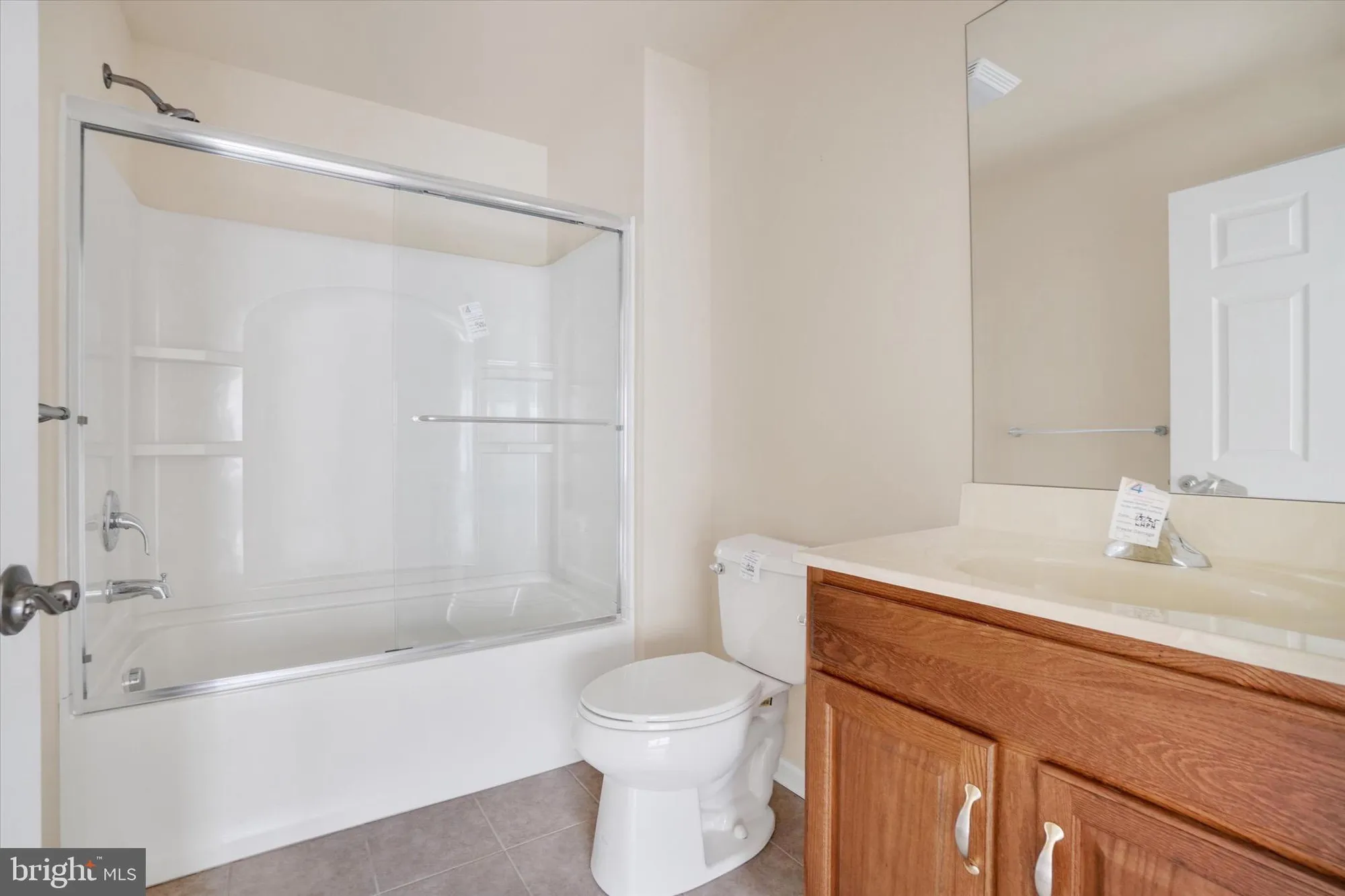 Property Slideshow image 21 of 28 | 631 thoreau dr, Mount Joy, PA, 17552