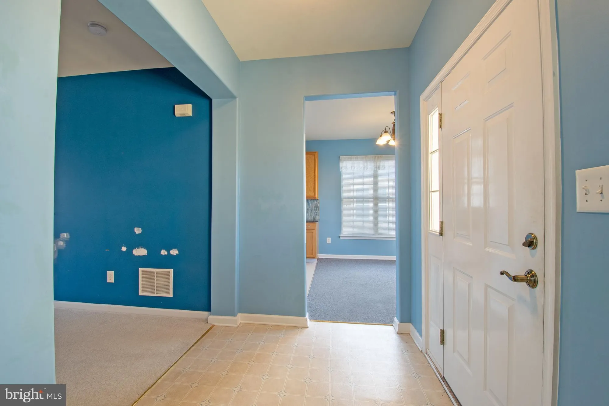 Property Slideshow image 16 of 28 | 561 whispering trl, Middletown, DE, 19709