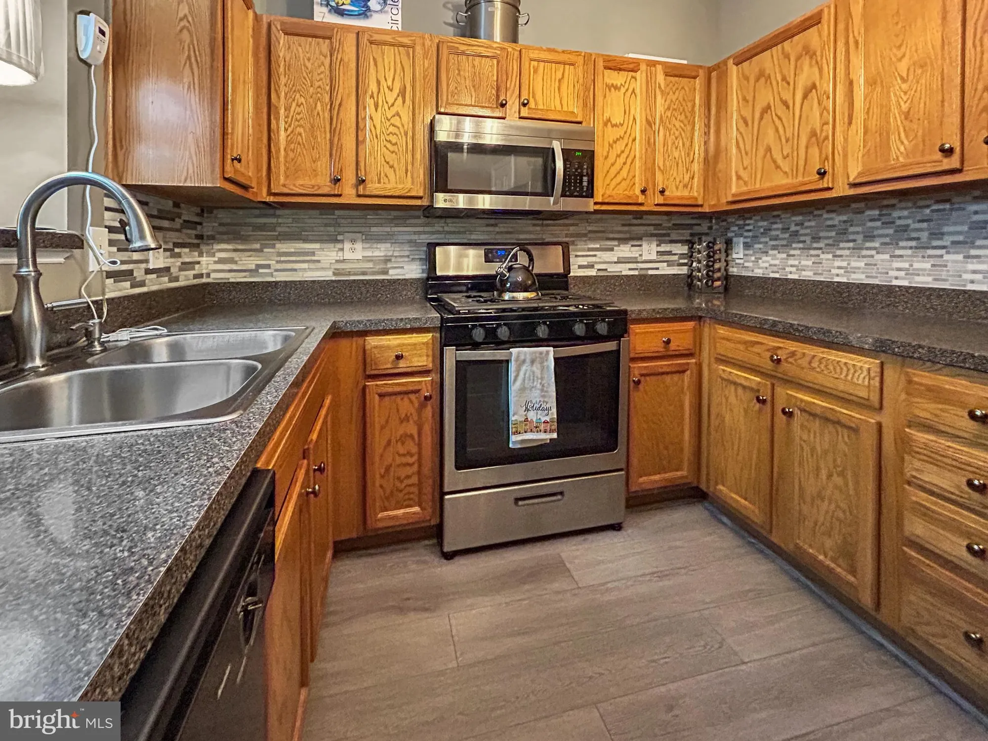 Property Slideshow image 9 of 16 | 14000 new acadia ln apt 106, Upper Marlboro, MD, 20774