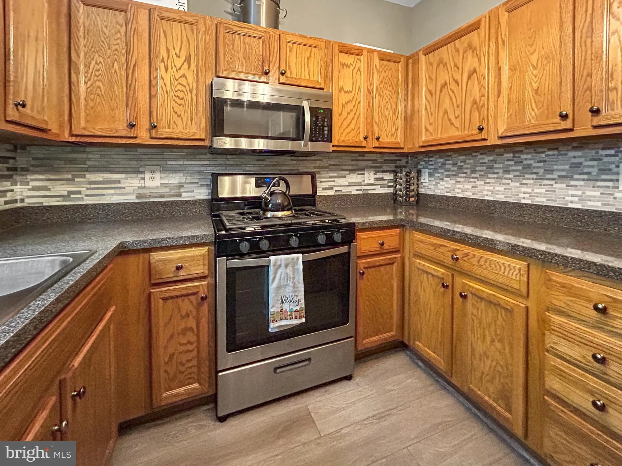 Property Slideshow image 8 of 16 | 14000 new acadia ln apt 106, Upper Marlboro, MD, 20774