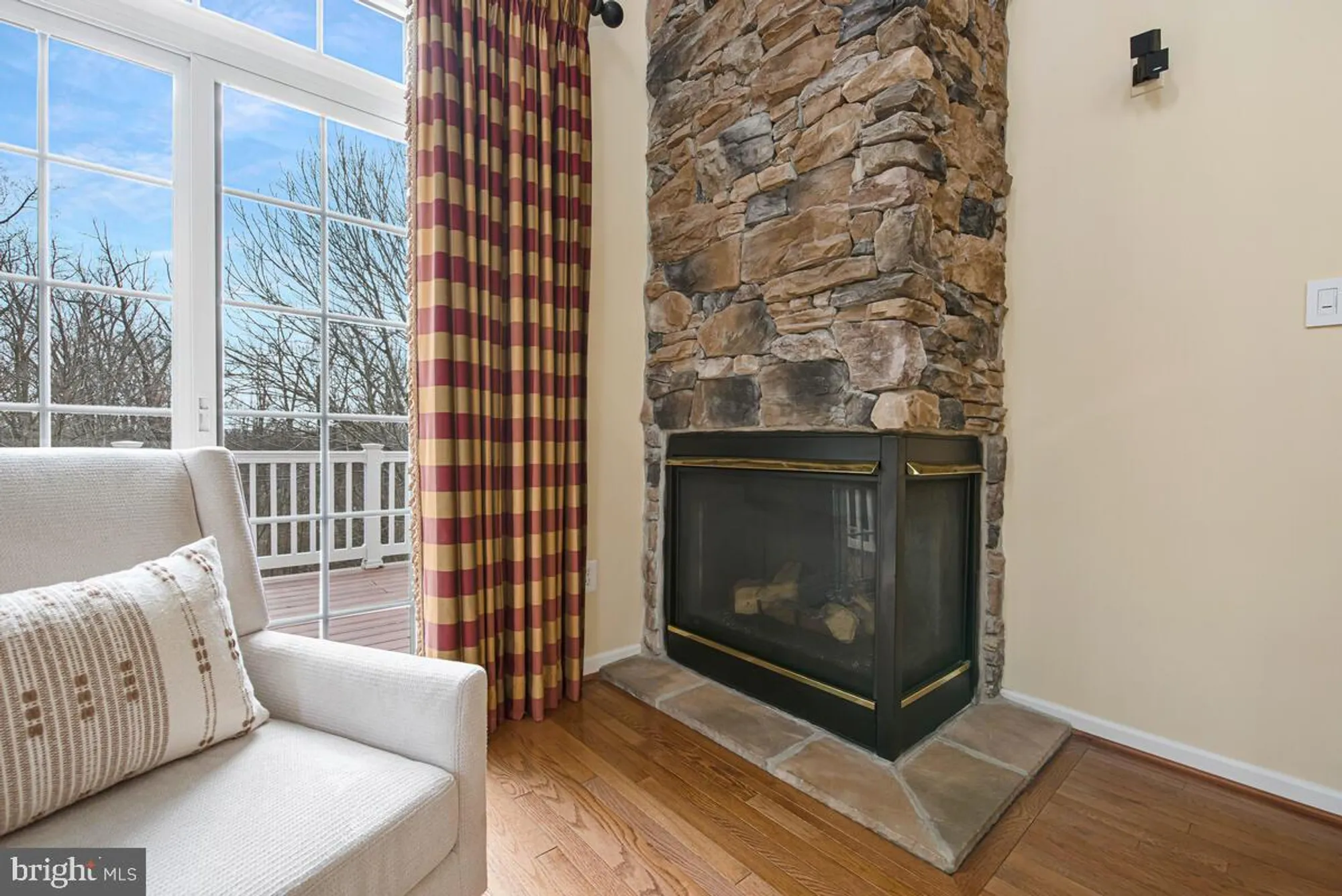 Property Slideshow image 7 of 72 | 8740 endless ocean way 26, Columbia, MD, 21045