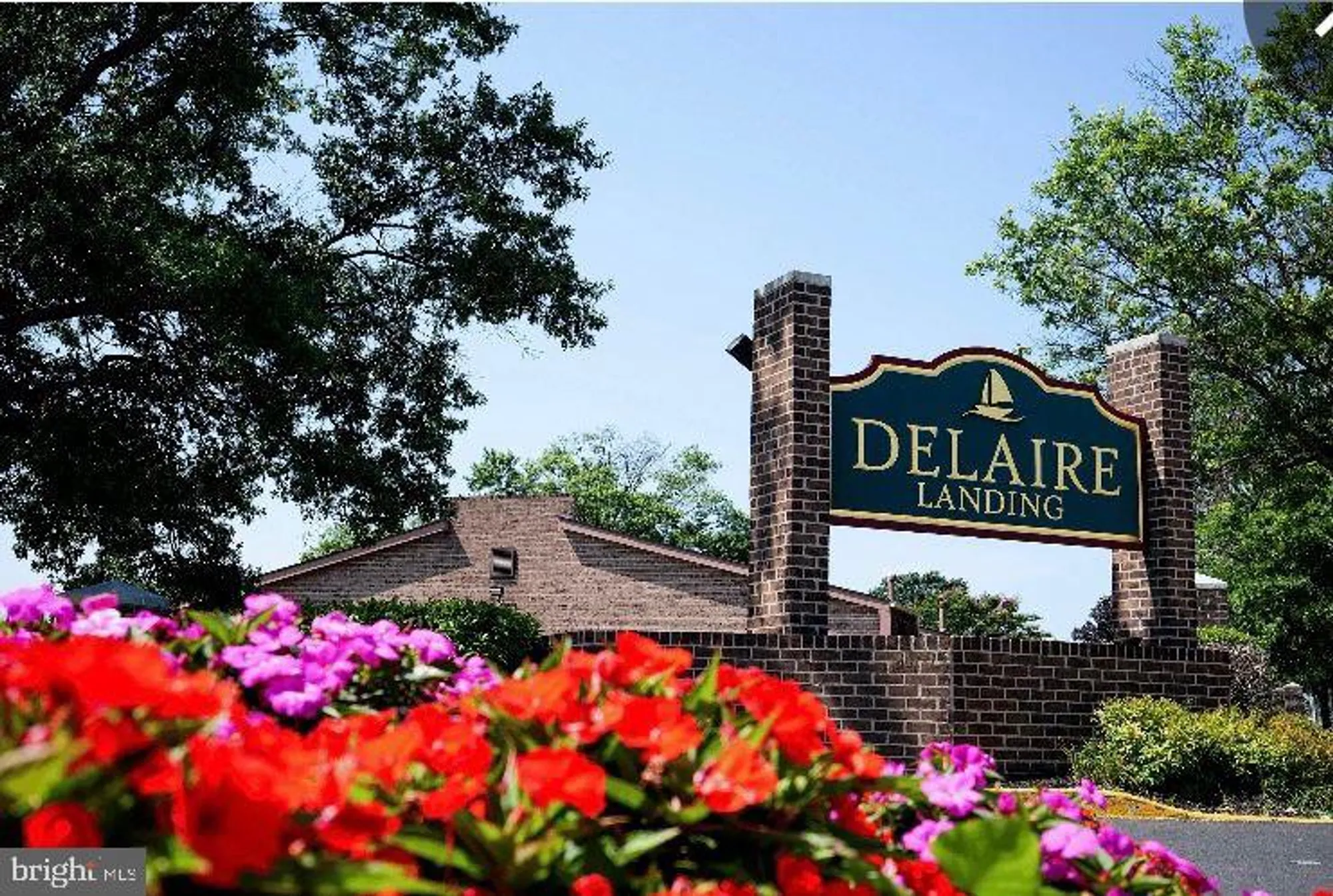 Property Slideshow image 16 of 21 | 67003 delaire landing rd 3, Philadelphia, PA, 19114