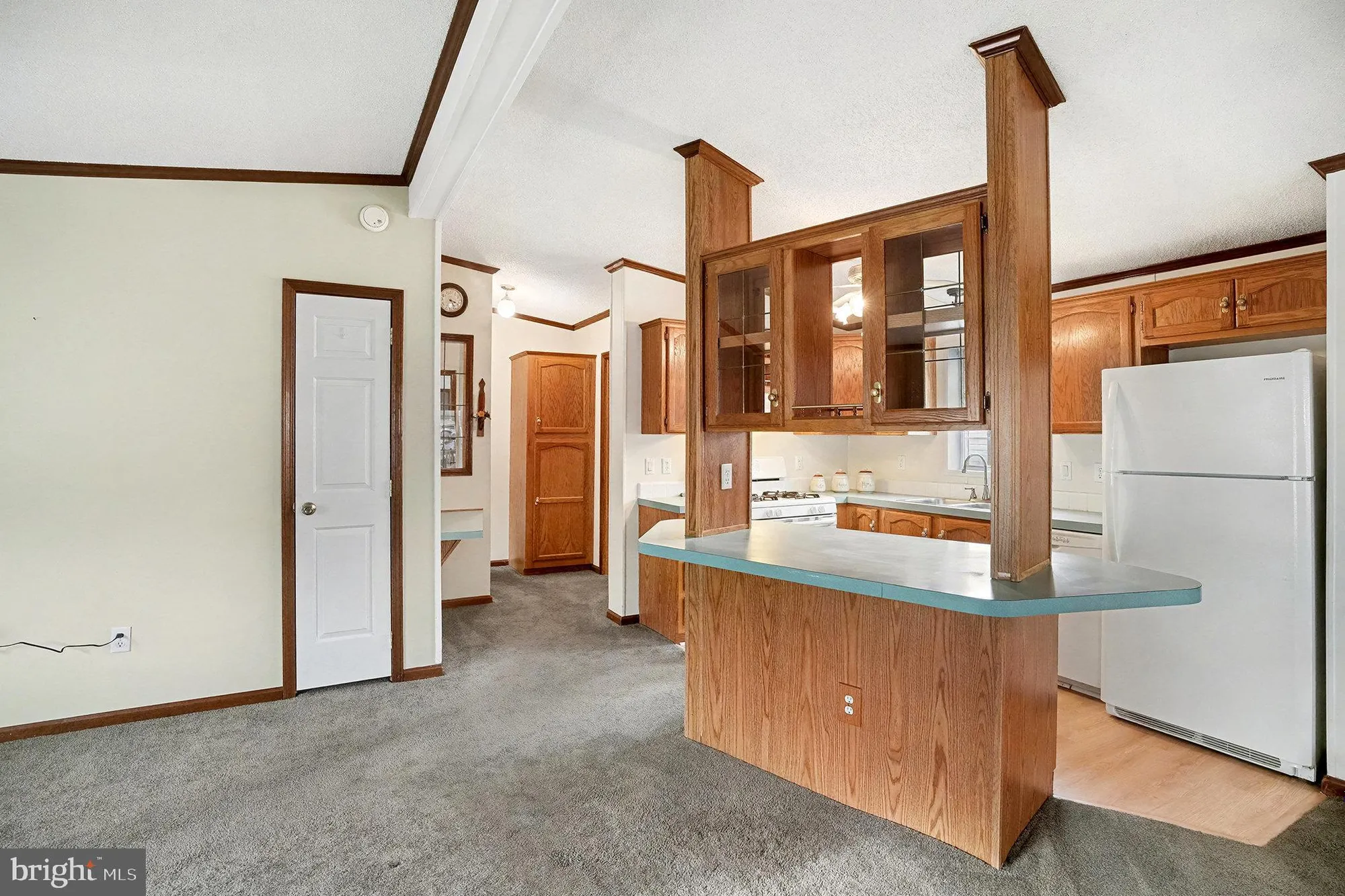 Property Slideshow image 15 of 34 | 1106 jfk dr, North Wales, PA, 19454