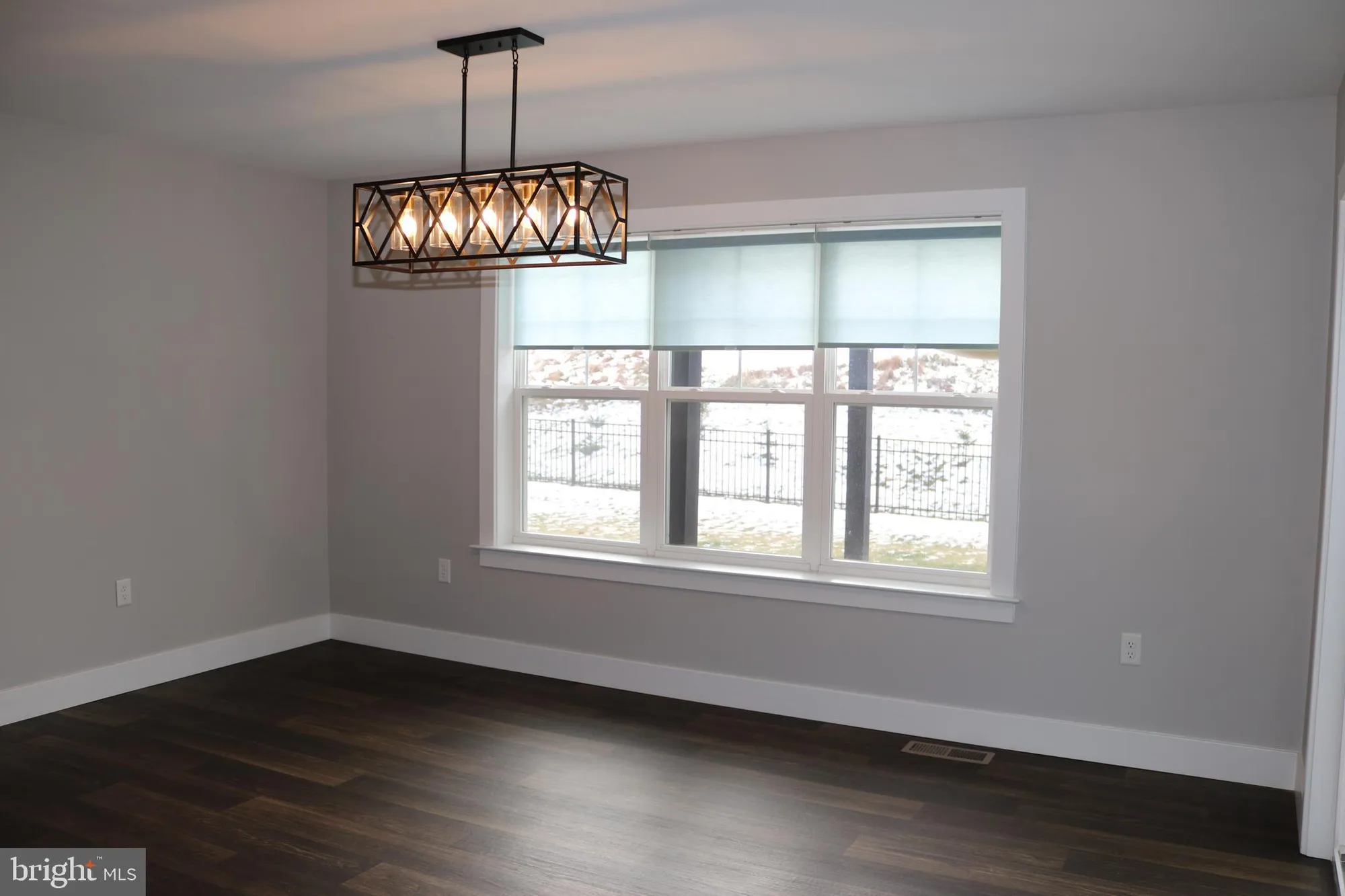 Property Slideshow image 16 of 40 | 2097 hill side dr, Mechanicsburg, PA, 17055