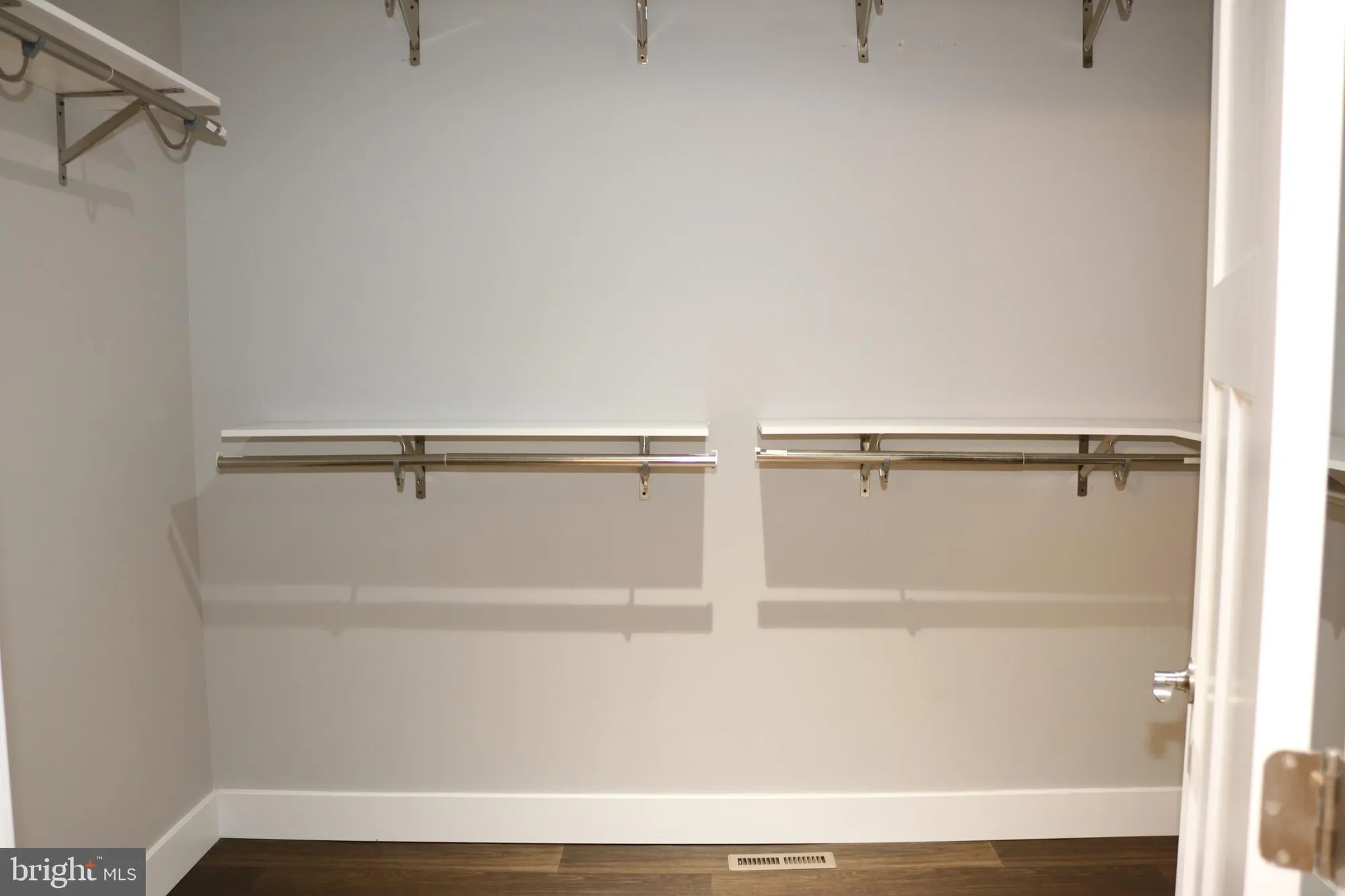 Property Slideshow image 23 of 40 | 2097 hill side dr, Mechanicsburg, PA, 17055